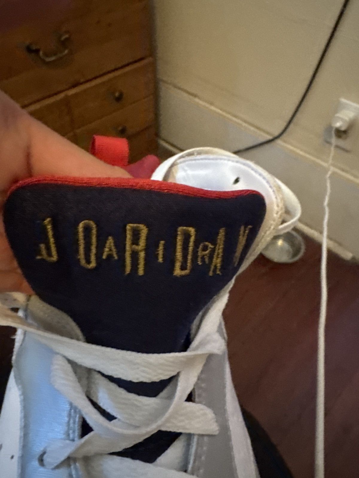 Jordan Brand Jordan white tennis shoes Size US 11 / EU 44 - 3 Thumbnail