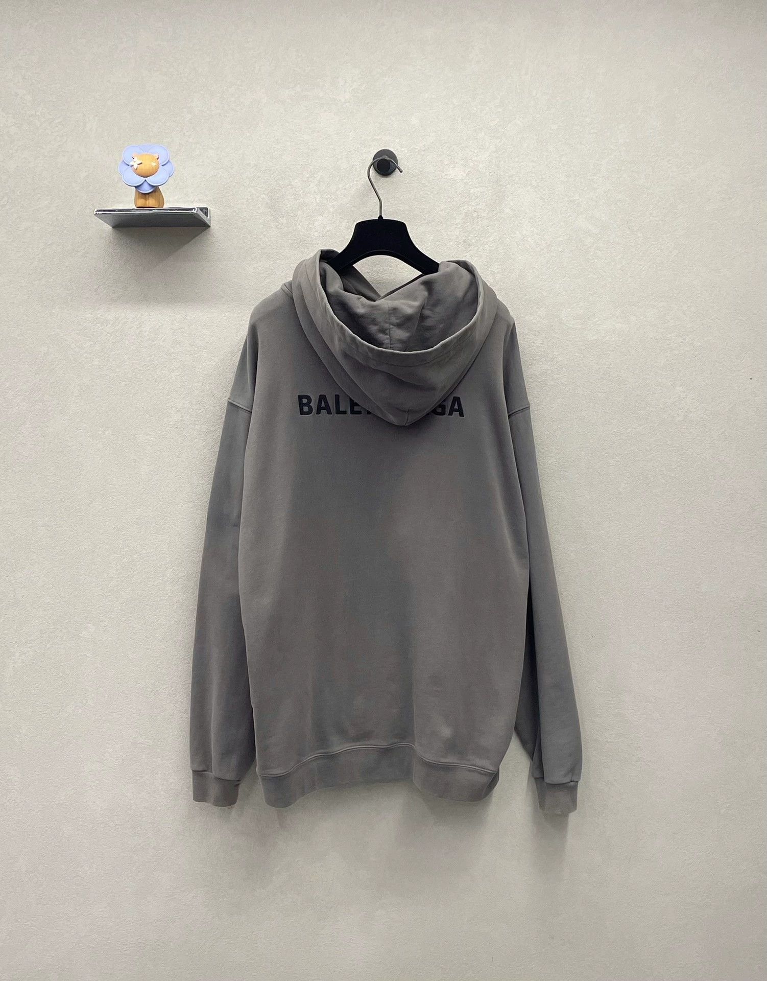Balenciaga gray oversized hoodie from Balenciaga Size US S / EU 44-46 / 1 - 2 Thumbnail