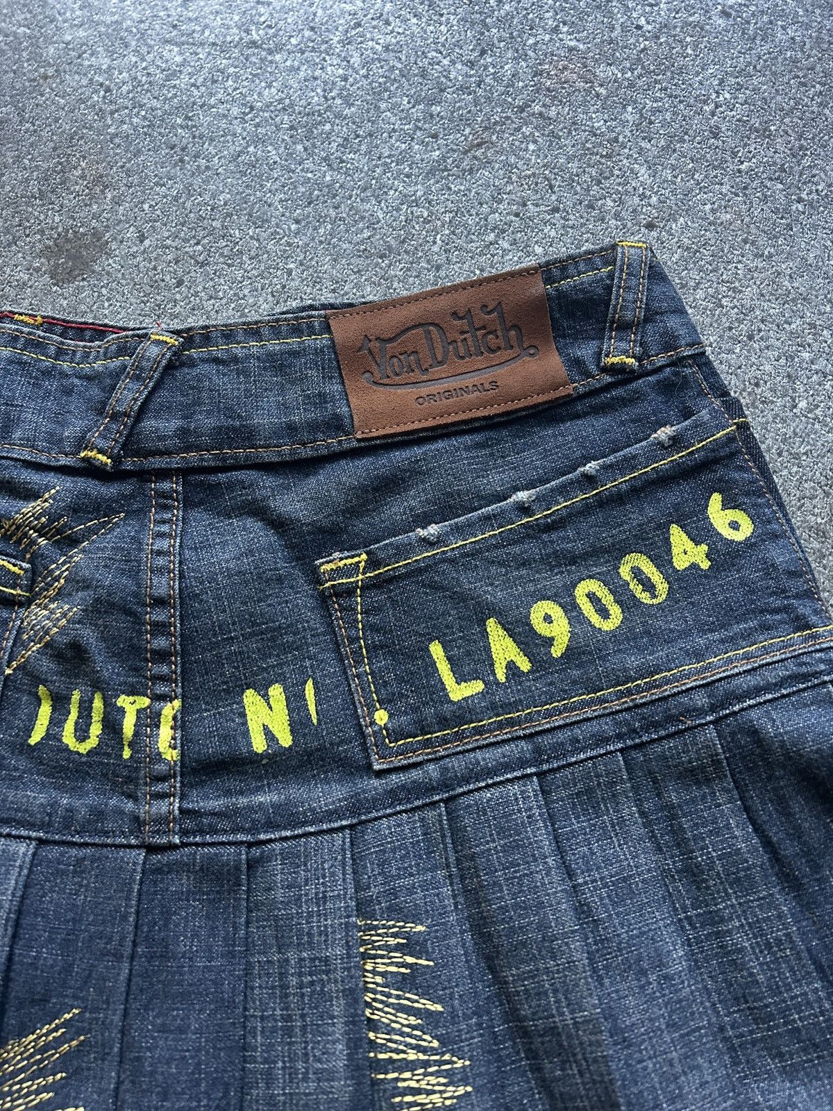 Vintage × Von Dutch Vintage Von Dutch Pleated Mini Skirt Size 26" / US 2 / IT 38 - 7 Thumbnail
