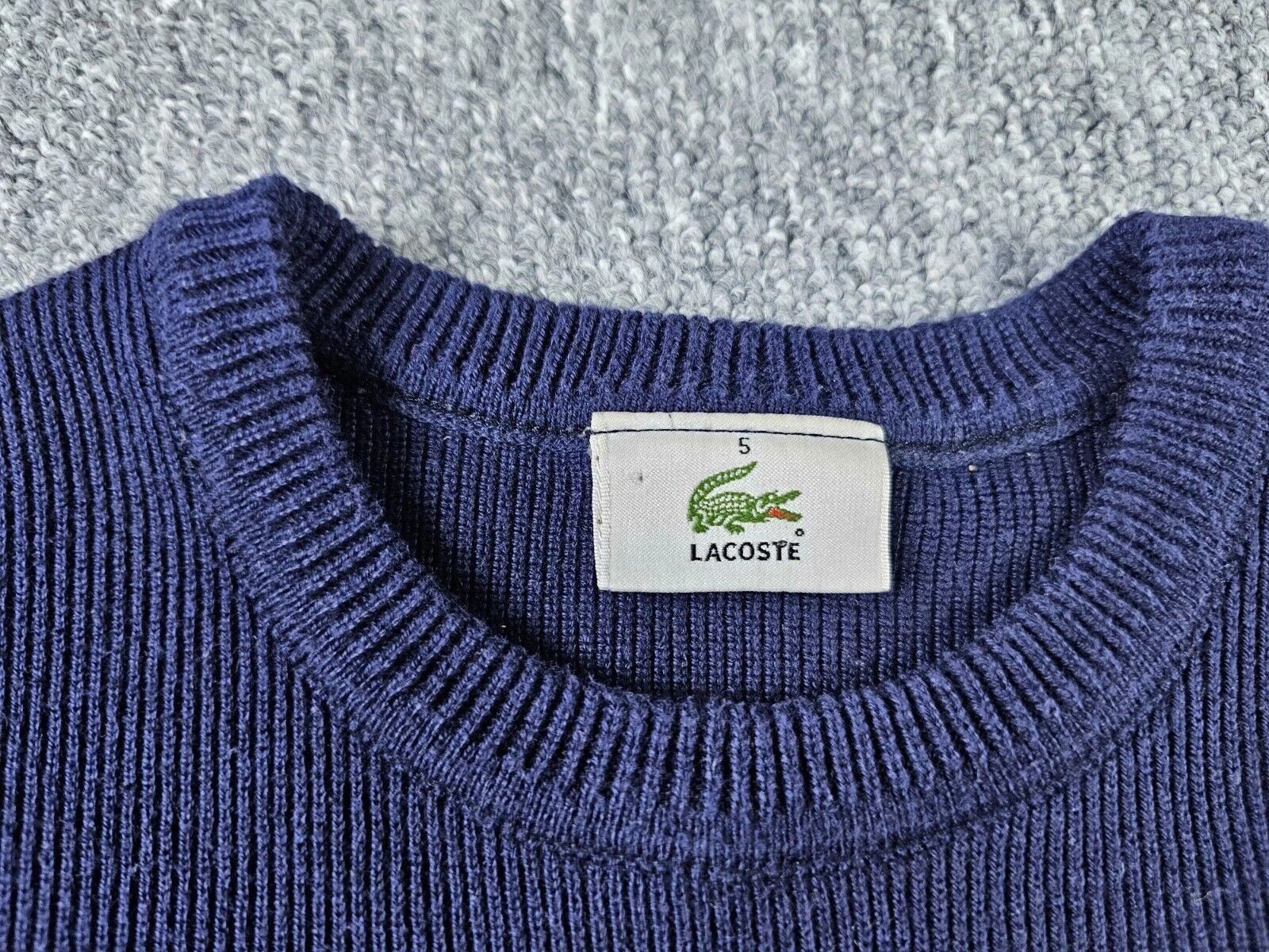 Lacoste Lacoste Vintage 90s Sweatshirt Boxy Cropped Navy Blue Size US L / EU 52-54 / 3 - 4 Thumbnail
