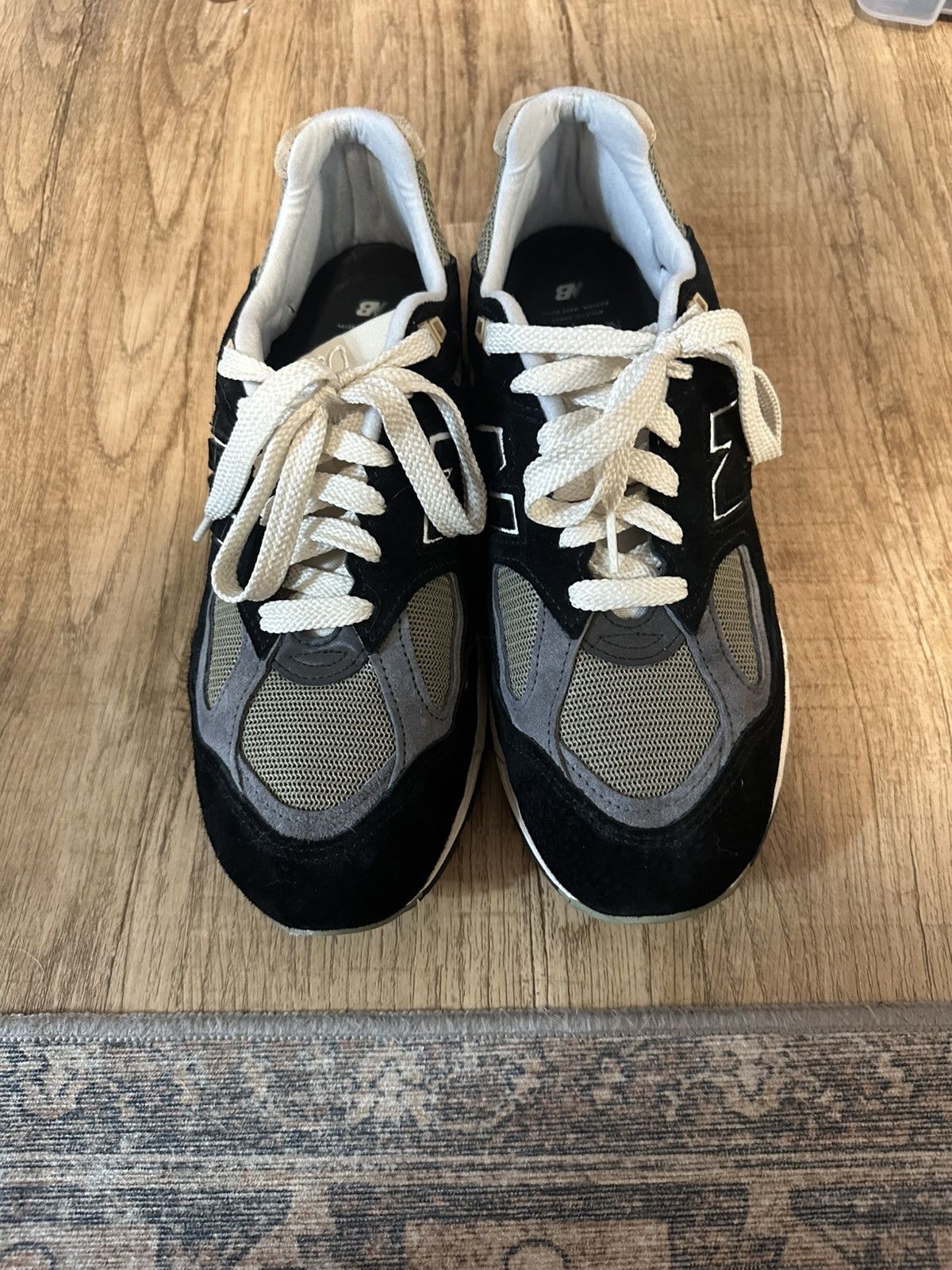 New Balance Nee Balance 990v2 Black/olive Size US 10 / EU 43 - 2 Thumbnail