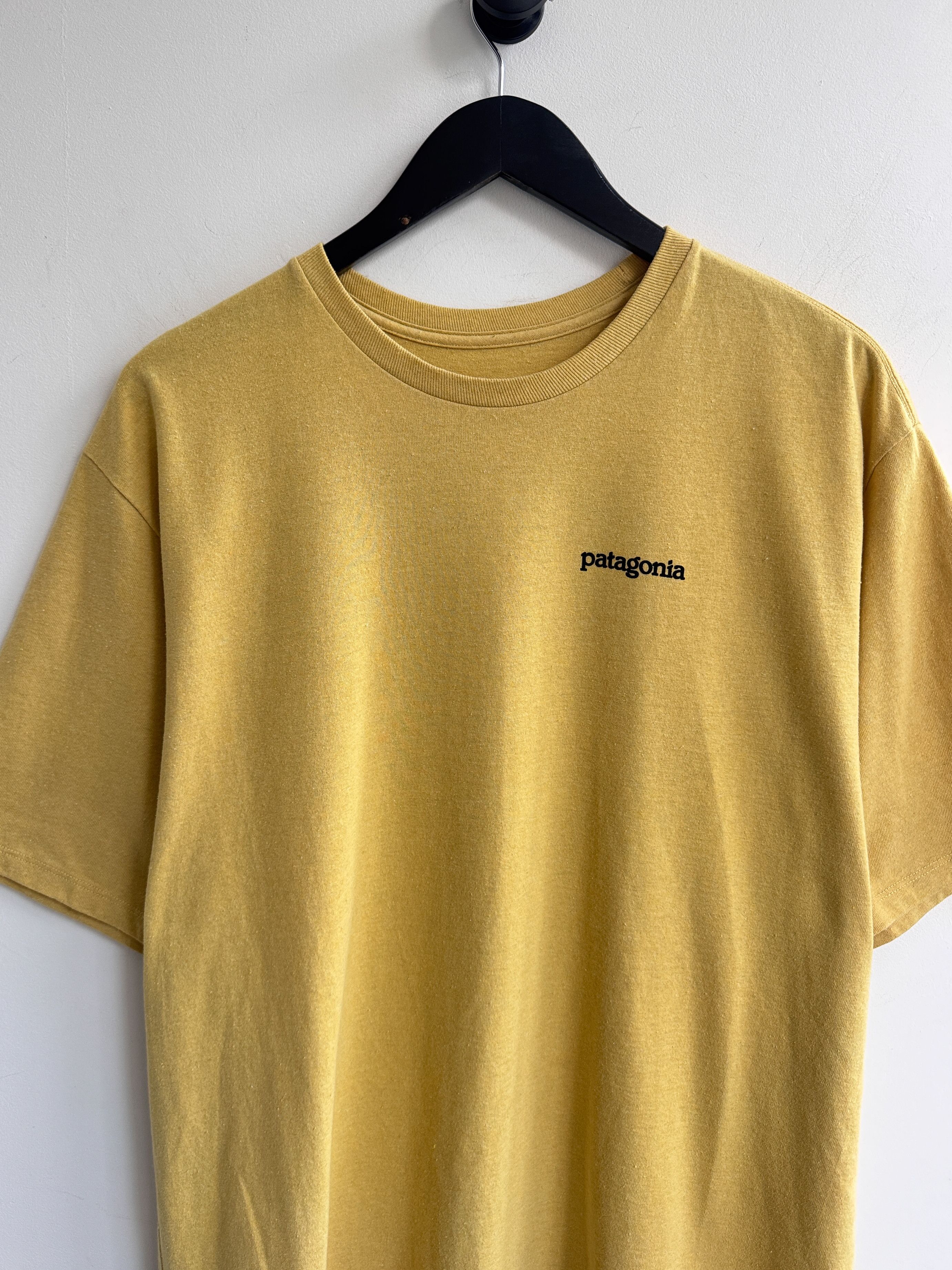 Patagonia Patagonia Logo T-Shirt Size US L / EU 52-54 / 3 - 3 Thumbnail