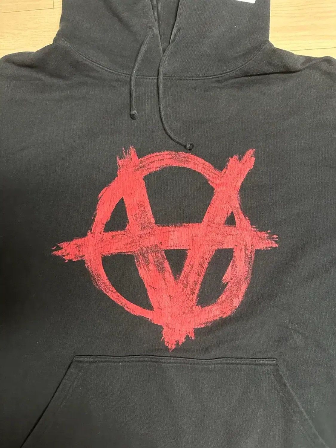 Vetements Vetements Anarchy Hoodie Size US M / EU 48-50 / 2 - 2 Thumbnail