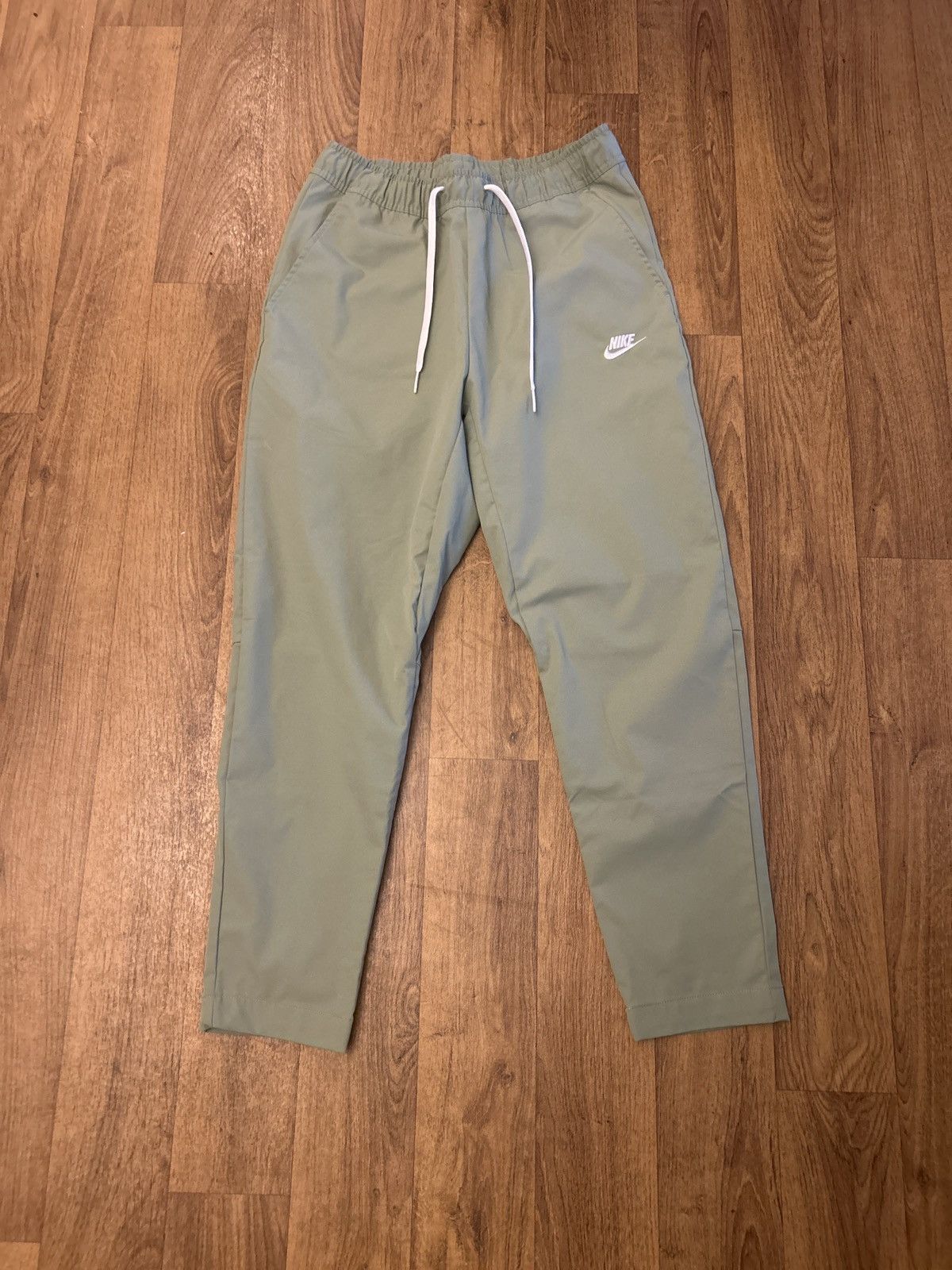 Nike Nike medium green pants Size US 33 - 1 Thumbnail