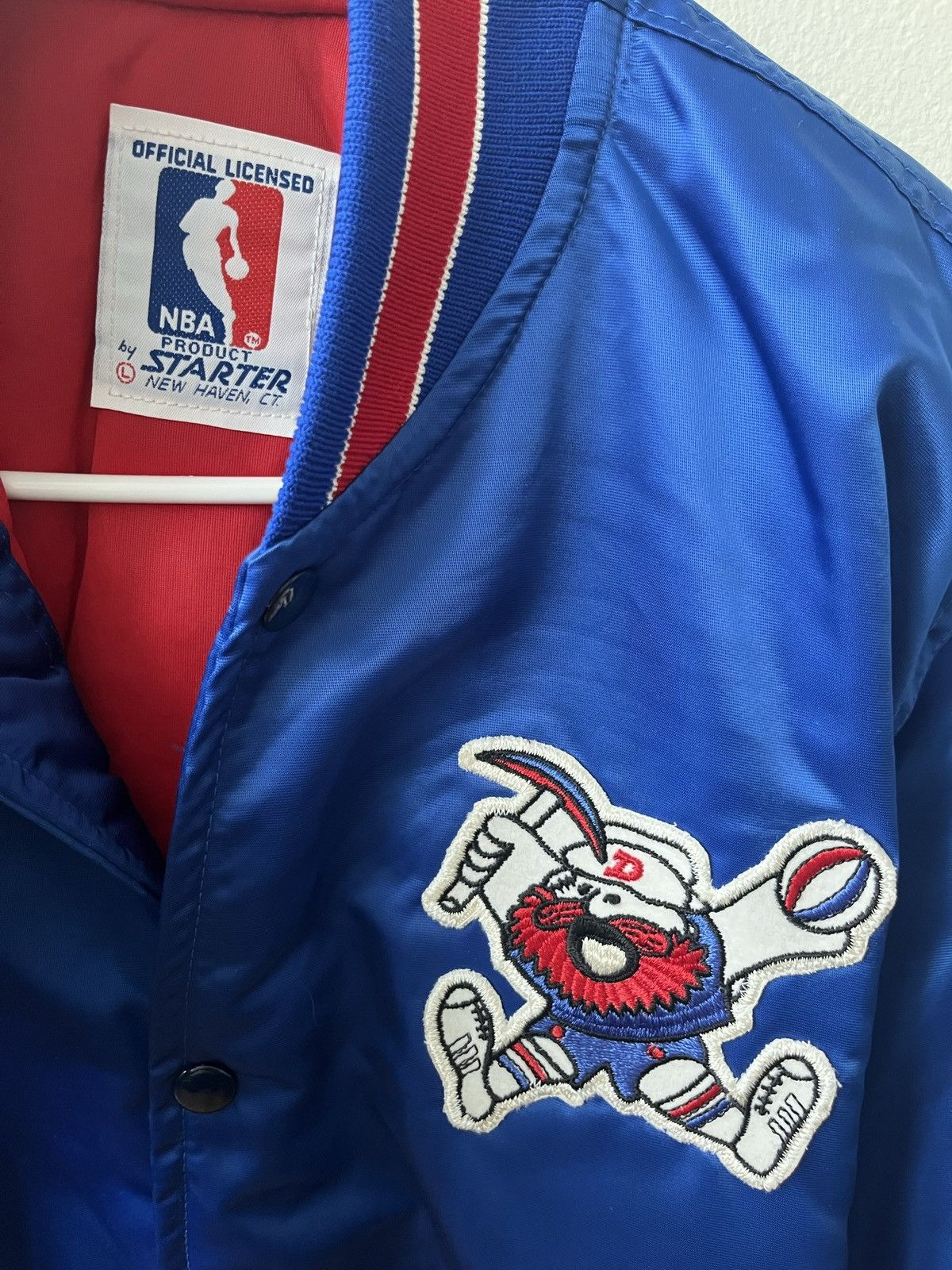 Starter VINTAGE Starter Denver Nuggets “Maxie the Miner” Jacket Sz L Size US L / EU 52-54 / 3 - 5 Thumbnail