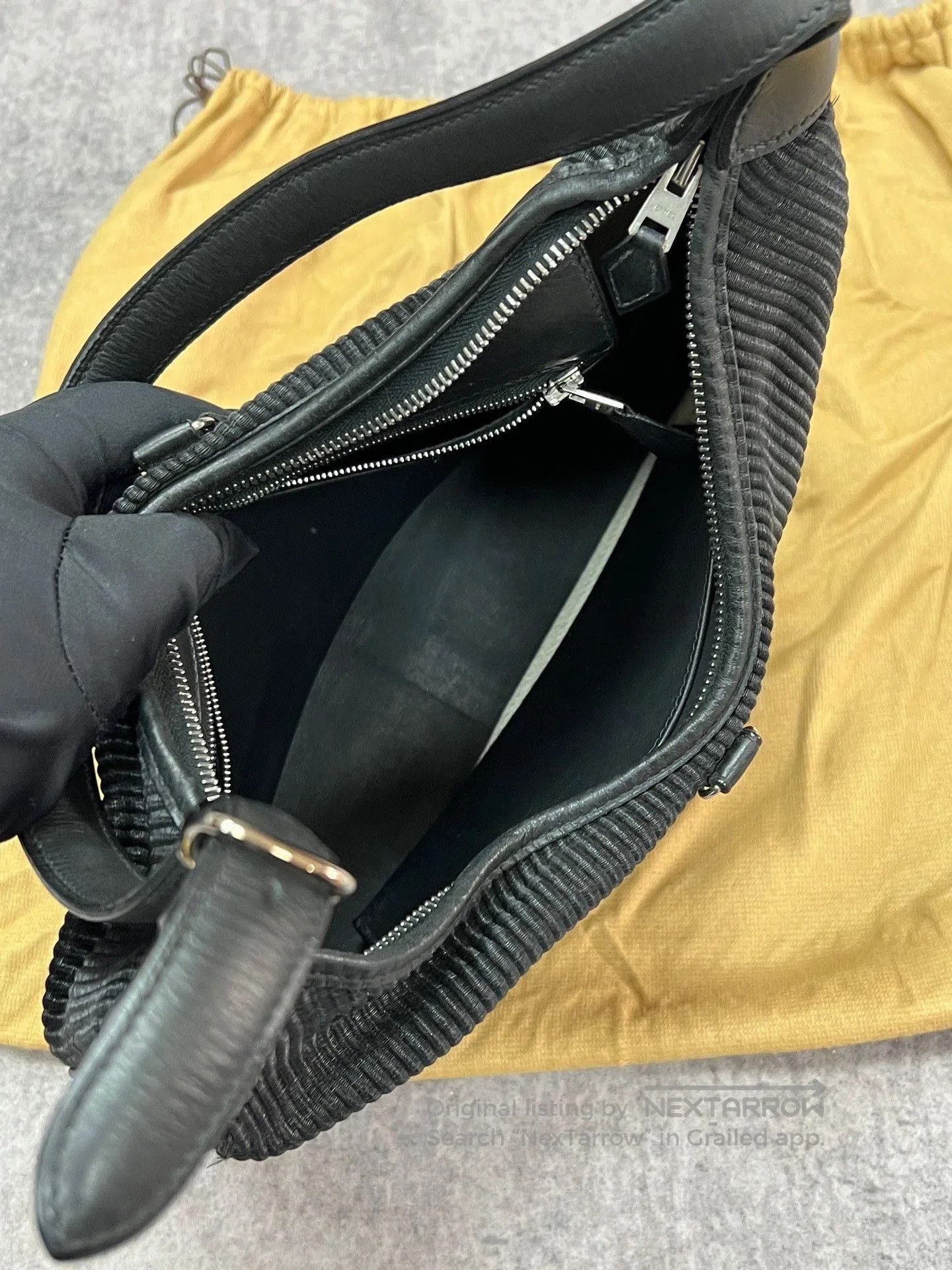 Hermes Hermes Trim Leather Saddle Bag. Size ONE SIZE - 9 Thumbnail
