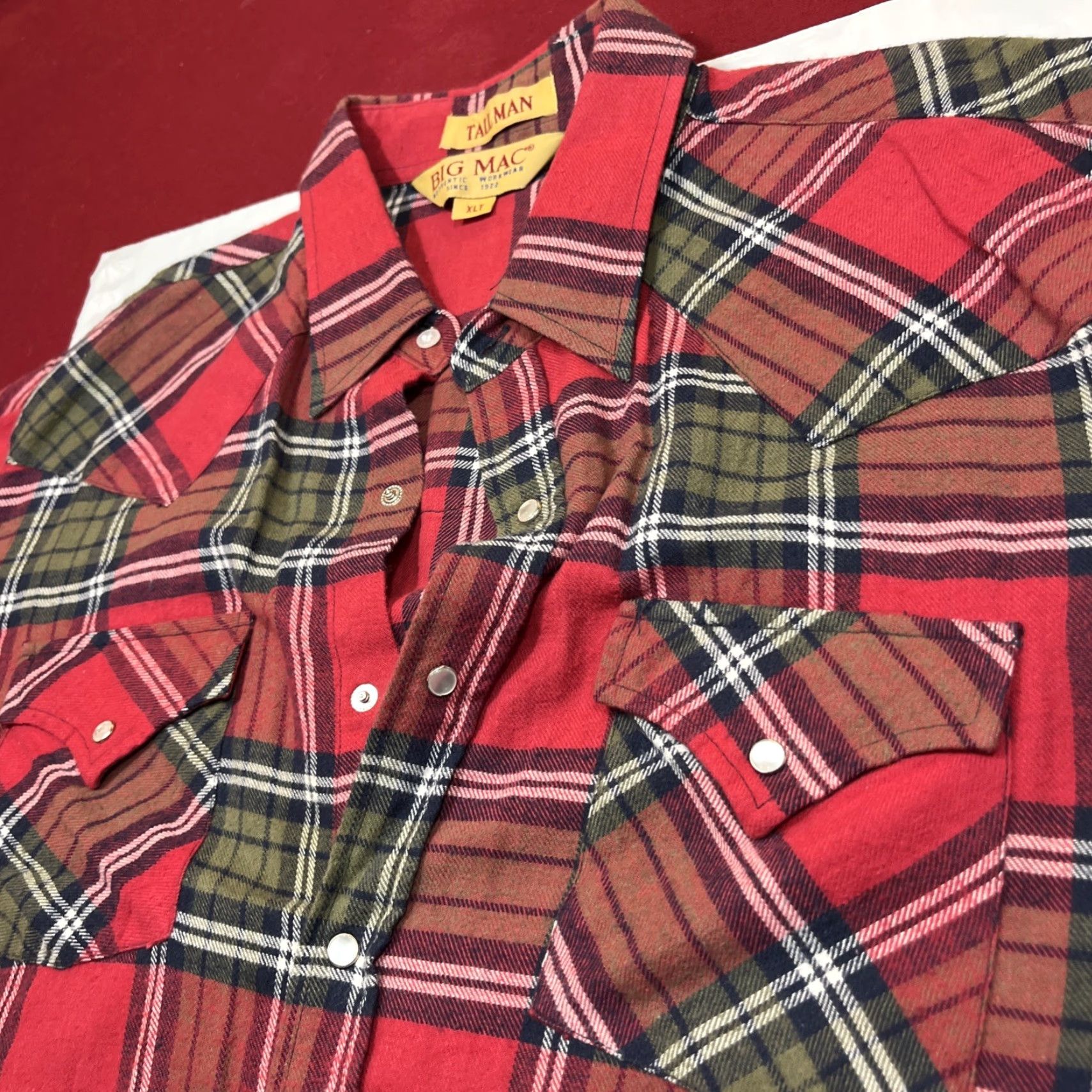 Vintage VINTAGE Tall Man BIG MAC XLT SHIRT Flannel Red Green Plaid Pearl Snaps Flap Pockets Button-Up Size US XL / EU 56 / 4 - 4 Thumbnail