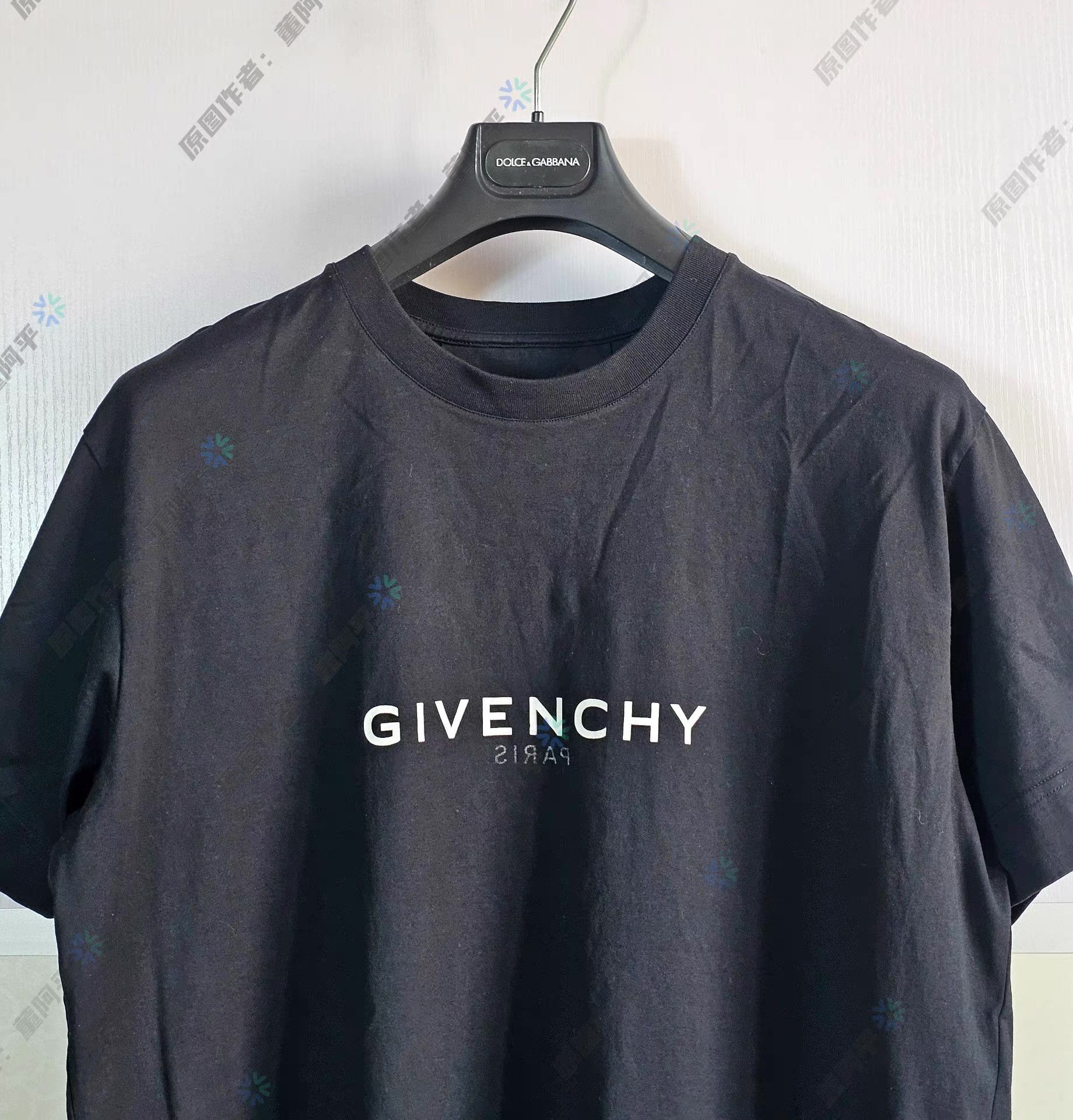 Givenchy Givenchy black short-sleeve T-shirt Q4 Size US XL / EU 56 / 4 - 2 Thumbnail