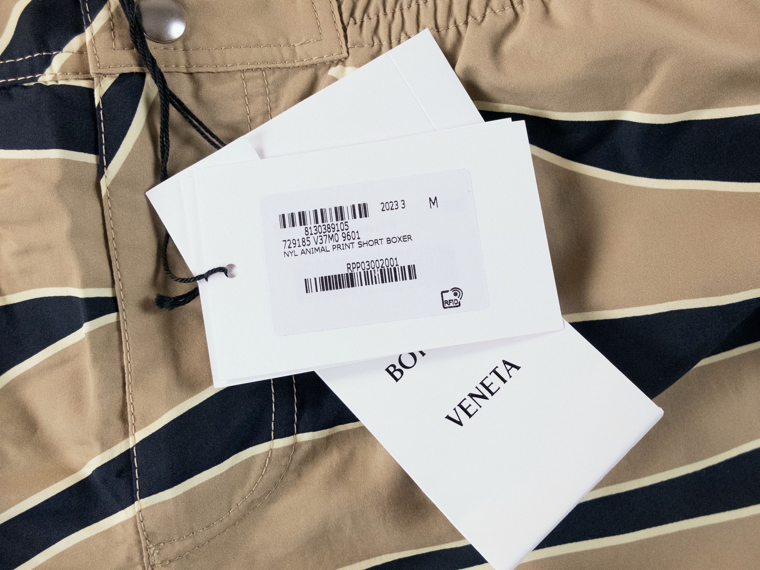 Bottega Veneta BOTTEGA VENETA beige animal print nylon swim shorts Medium q Size US 32 / EU 48 - 3 Thumbnail