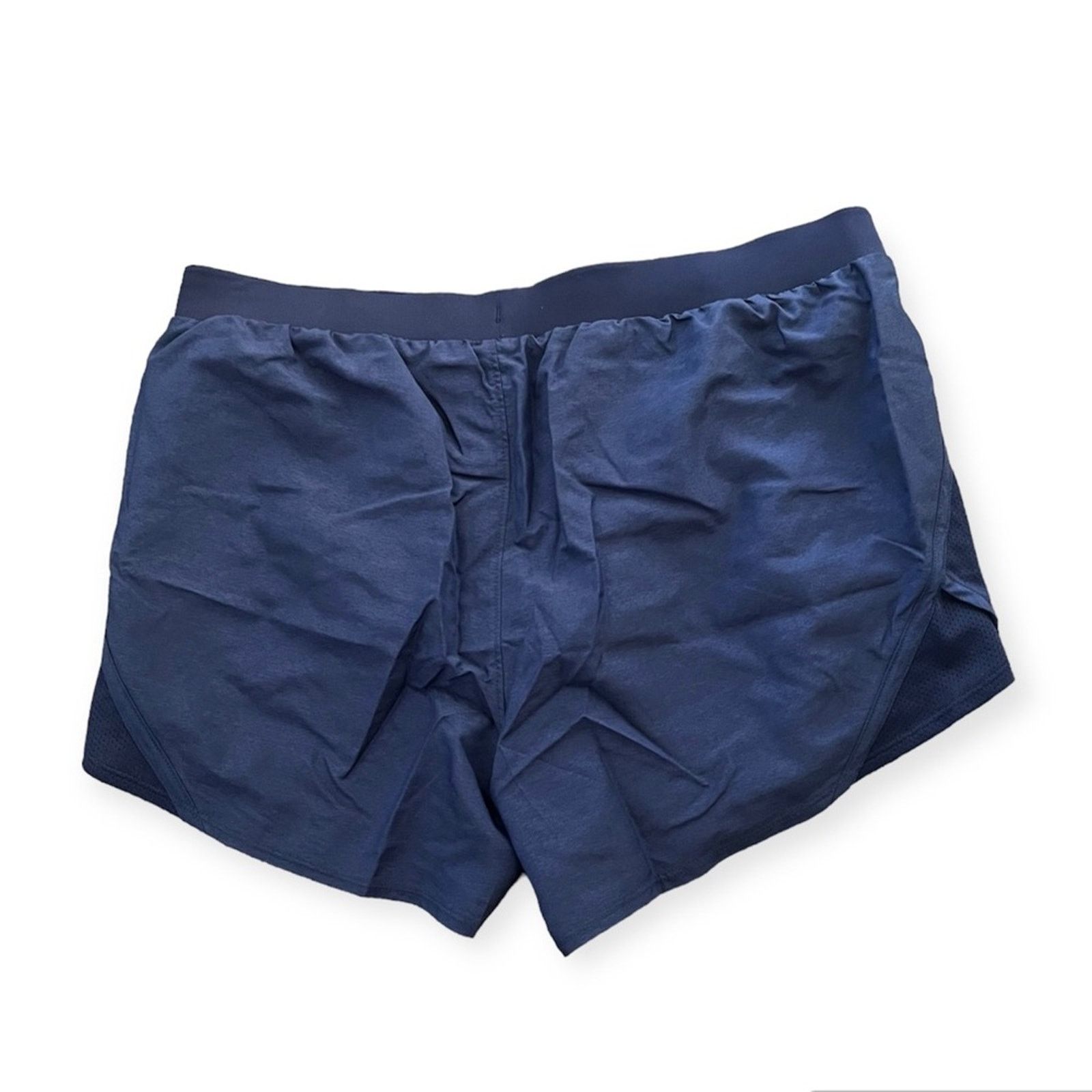Under Armour NWT Under Armour Women’s Athletic Shorts, Size M Size 30" / US 8 / IT 44 - 2 Thumbnail