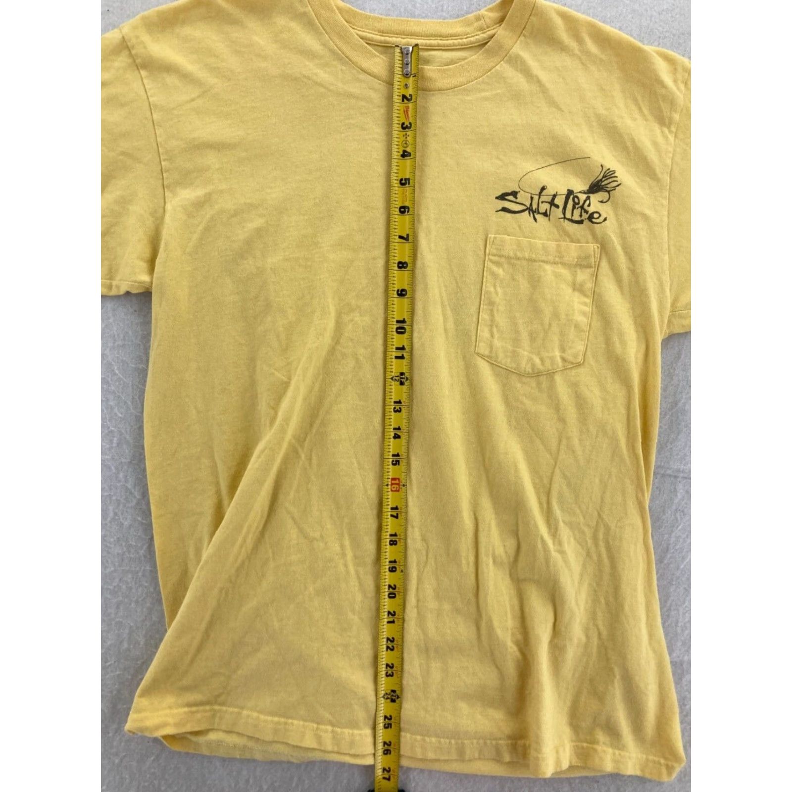 Vintage Salt Life T-Shirt Mens L Yellow Marlin Flag Sailing Pocket Cotton Shirt Mens L Yellow Logo 90s Beach Ocean Graphic Tee Size US L / EU 52-54 / 3 - 3 Thumbnail