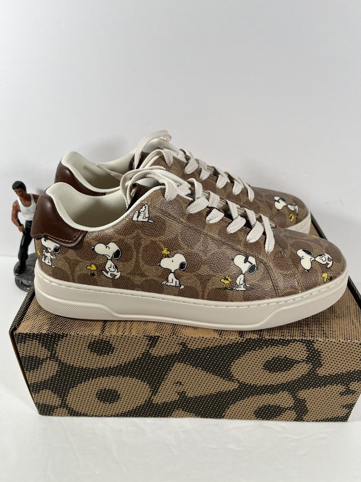 Coach × Disney NEW Coach X Peanuts Men's Sneaker Signature Canvas Shoes Size US 12 / EU 45 - 1 Thumbnail