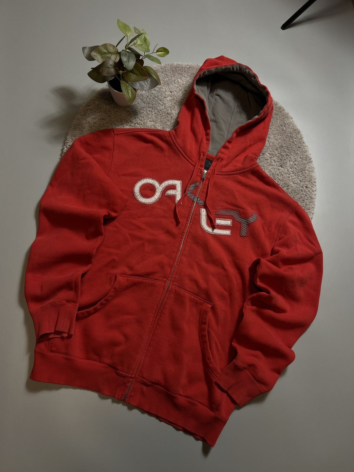 Japanese Brand × Oakley × Vintage Vintage Oakley Zip Up Hoodie Rare Size US M / EU 48-50 / 2 - 1 Thumbnail