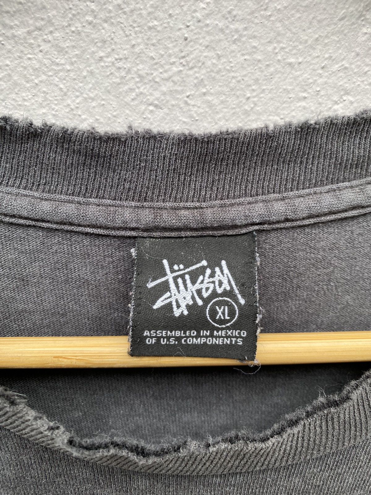 Stussy Vintage 2006 Distressed STUSSY x ERIC ELMS ADORN World Tour Size US XL / EU 56 / 4 - 7 Thumbnail