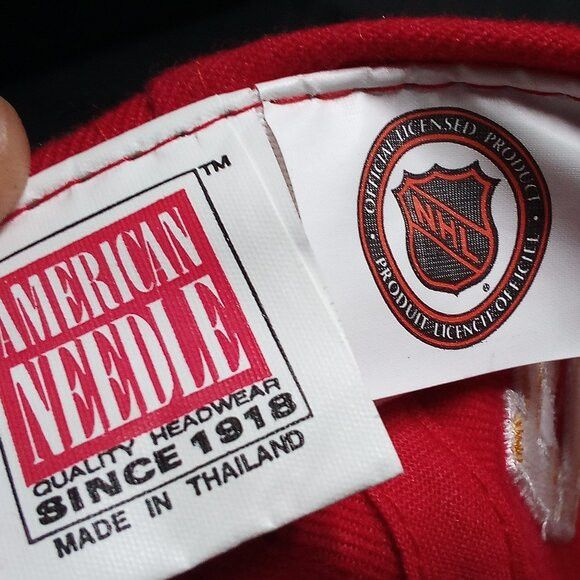 American Needle NWT DS American Needle Blockhead Calgary Flames Snap Hat Size ONE SIZE - 7 Thumbnail