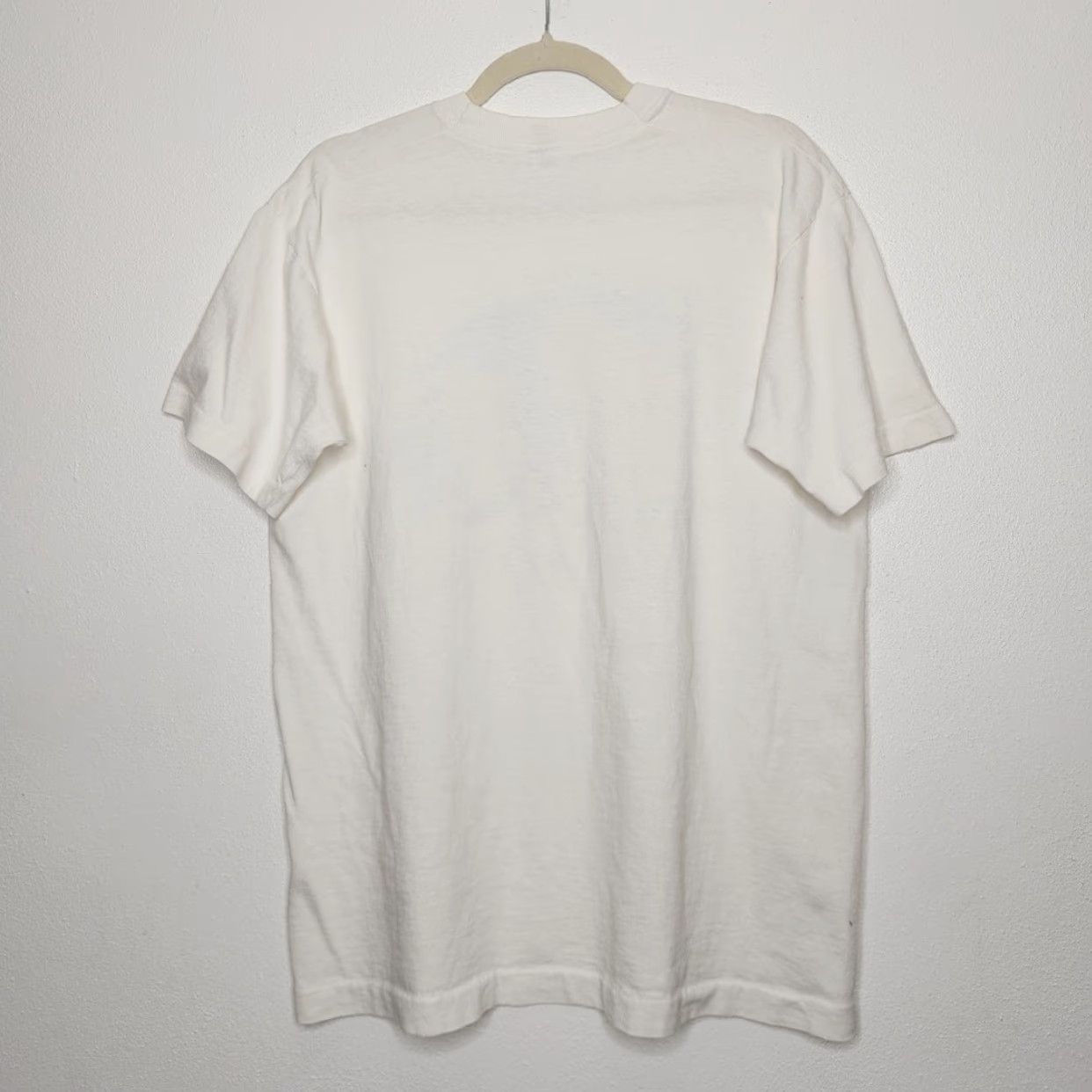 Fruit Of The Loom VINTAGE Minnesota Sail Boat Shirt Unisex Adults L White 80s 90s Single Stitch Tourist Destination Size US L / EU 52-54 / 3 - 6 Thumbnail