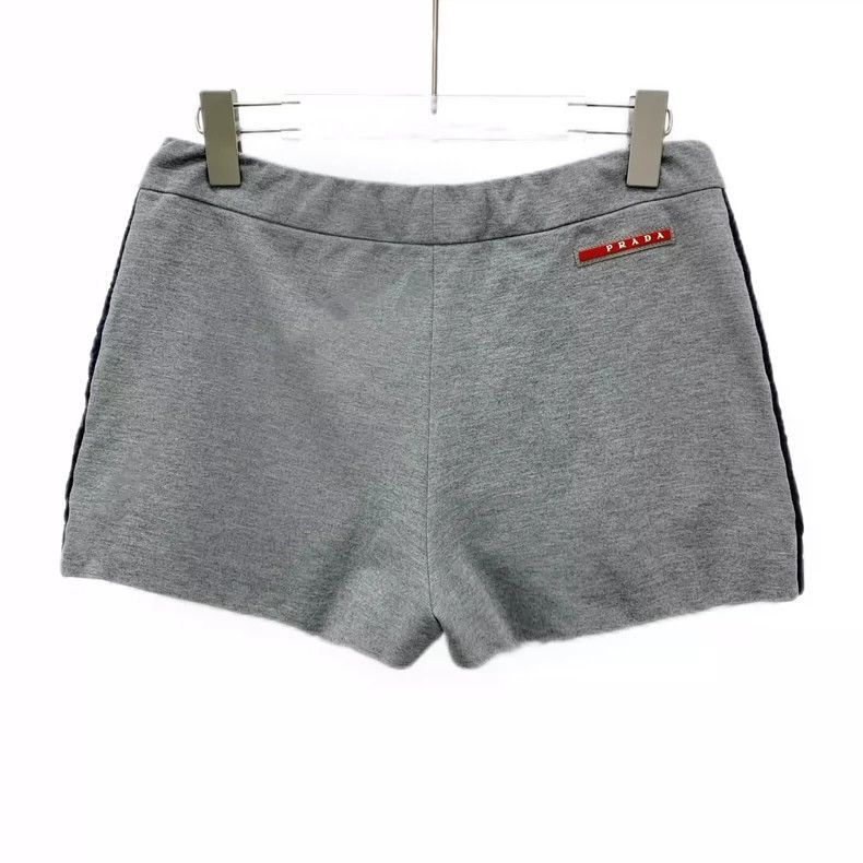 Prada Gray Logo Red Tag Casual Shorts S Size -2505 Size US 28 / EU 44 - 2 Thumbnail