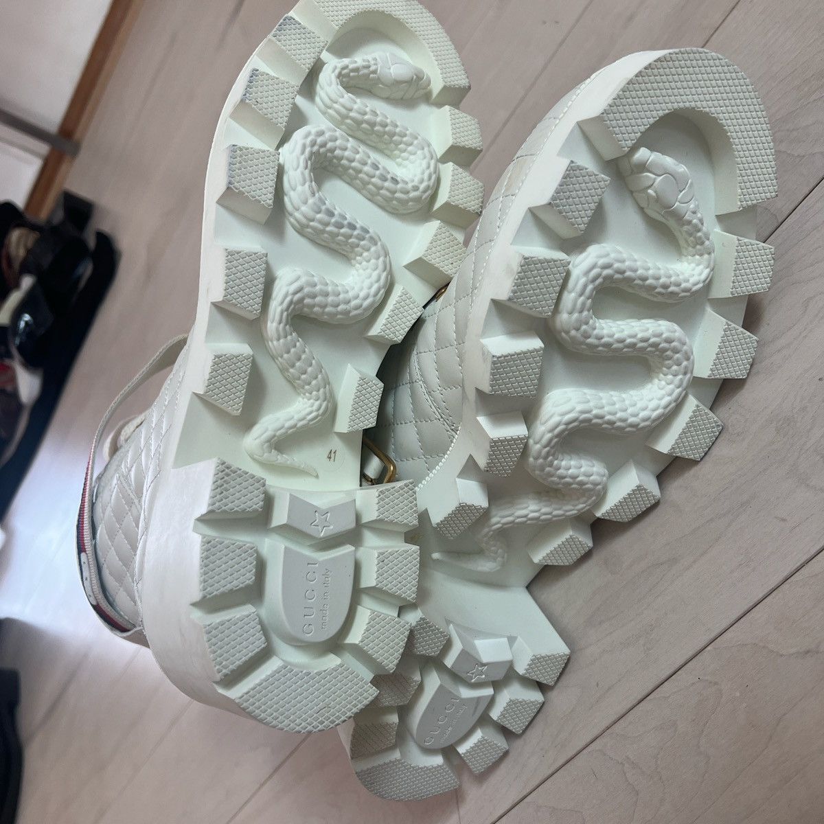 Gucci Woman’s White Gucci boots Size US 10 / IT 40 - 4 Thumbnail