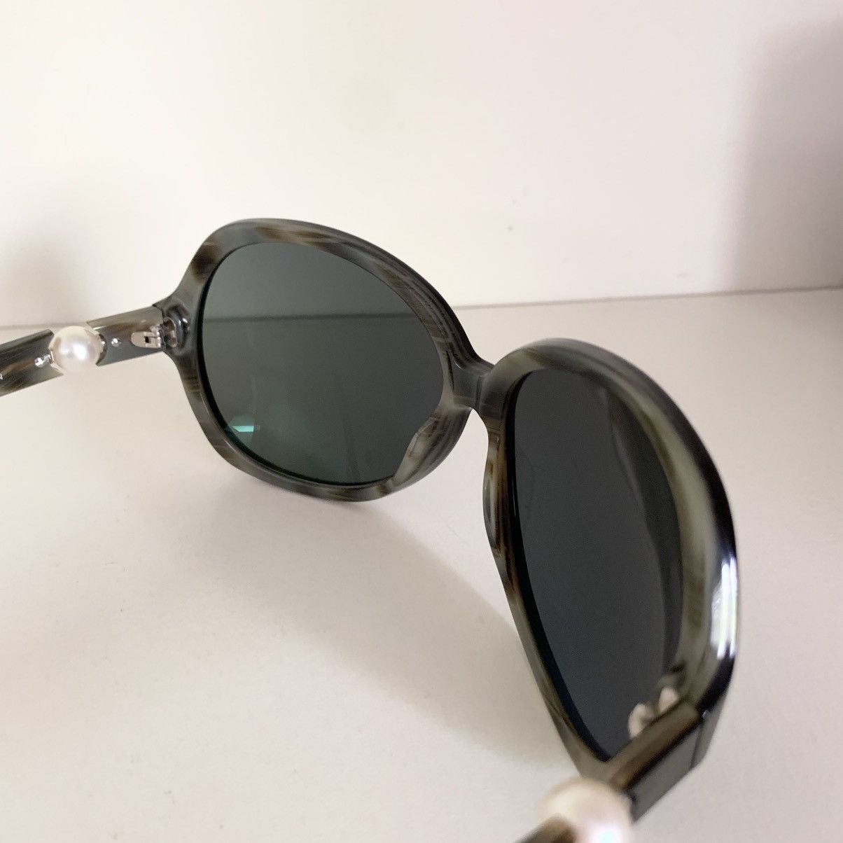 Chanel Chanel Pearl tortoise shell round sunglasses Size ONE SIZE - 20 Thumbnail