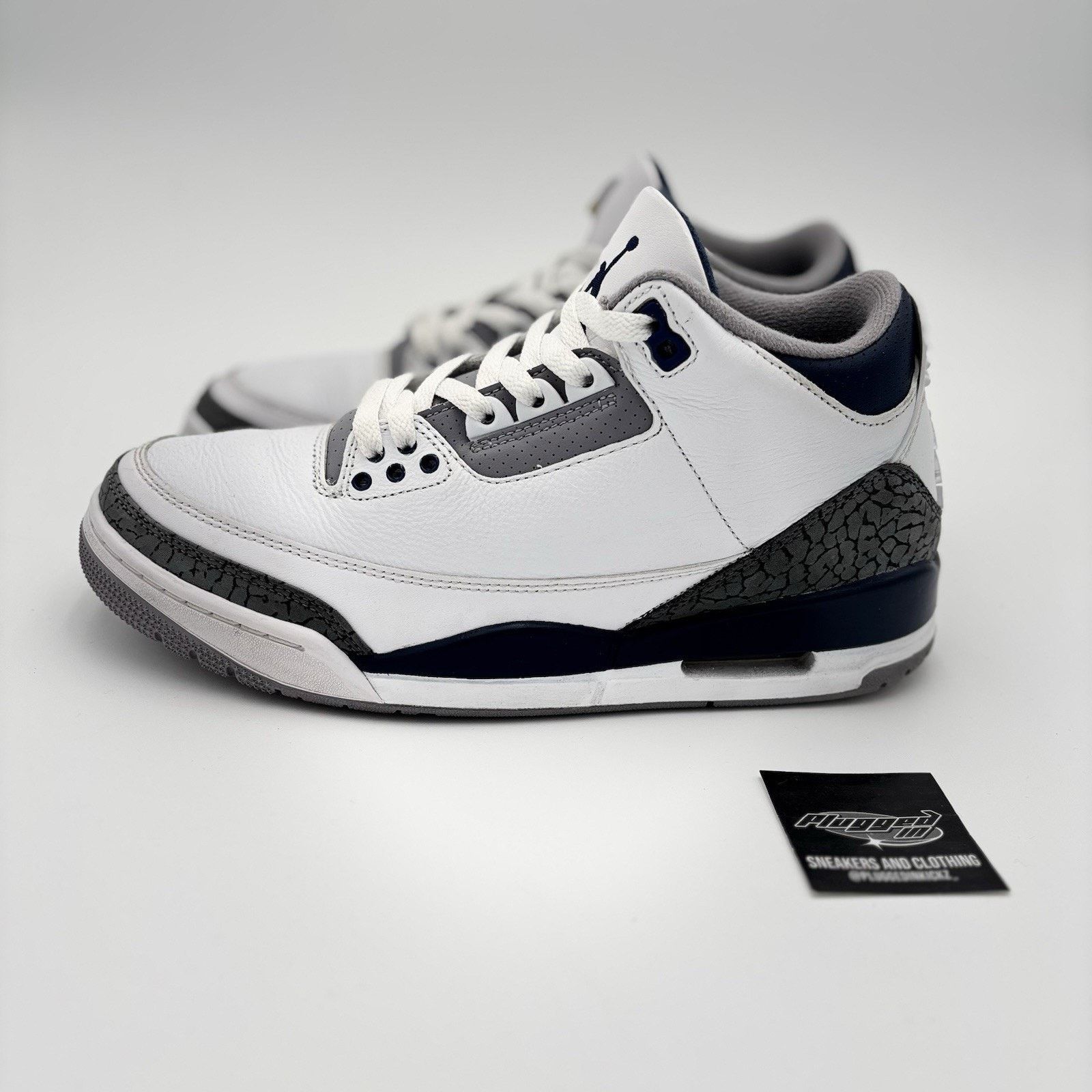 Size 8.5 - Air Jordan 3 Retro Midnight Navy GREAT COND!