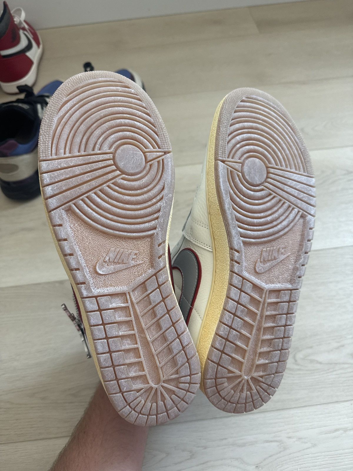 Awake NY × Jordan Brand Jordan x Awake NY Air Ship Size US 12 / EU 45 - 5 Thumbnail