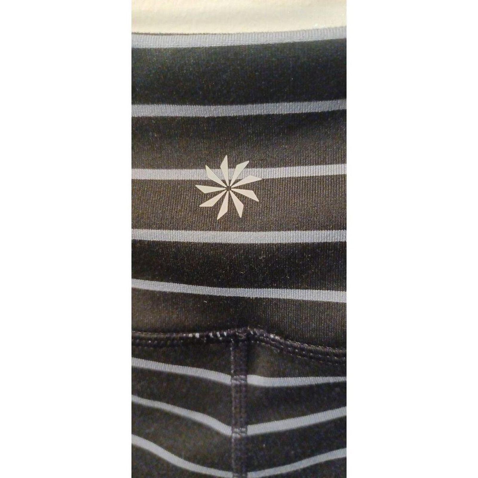 Athleta Athleta striped workout cropped leggings Size 27" / US 4 / IT 40 - 4 Thumbnail
