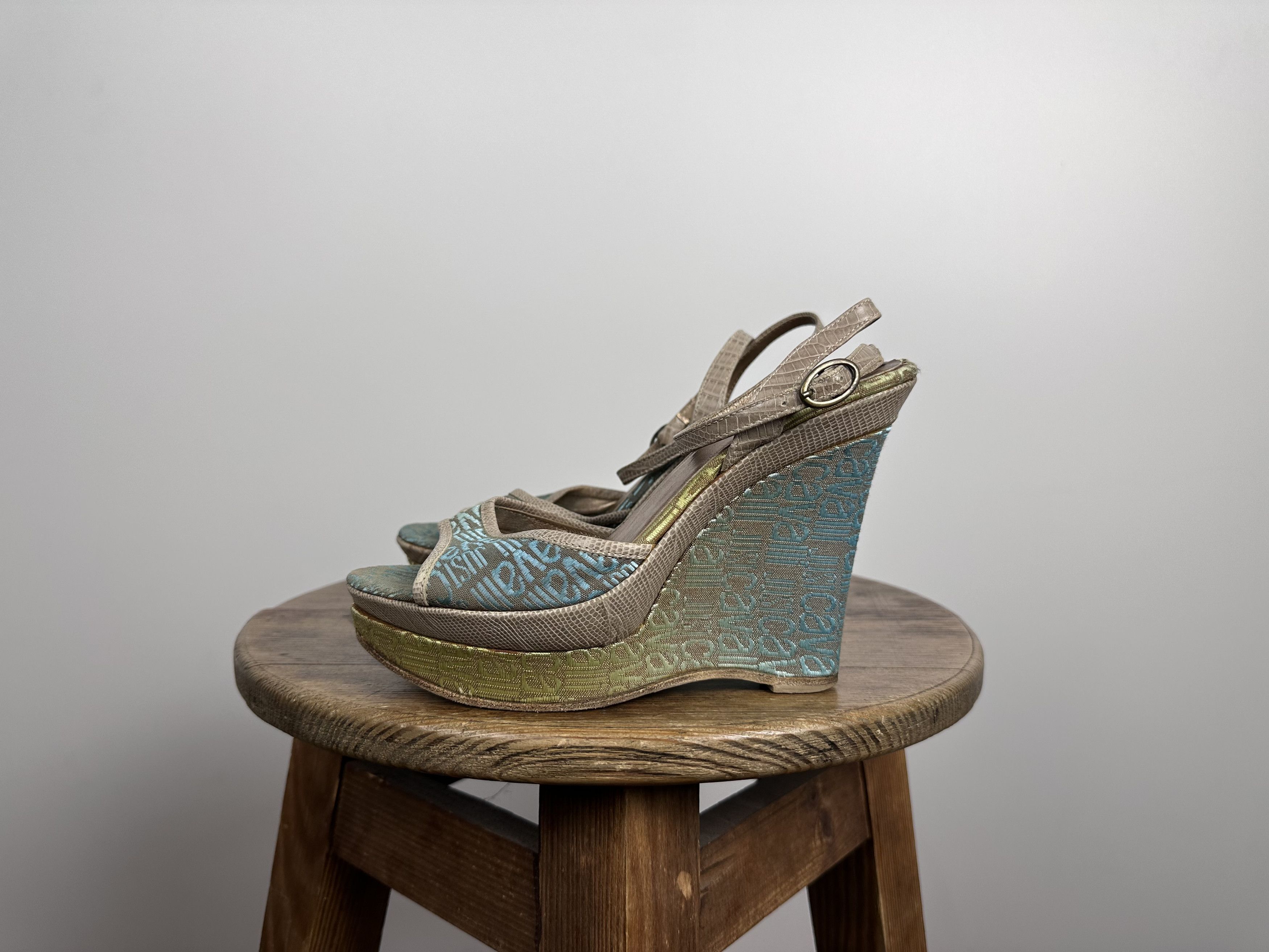 Grailed × Just Cavalli Just Cavalli Cloth Sandal Monogram Blue Size EUR 35 Size US 5 / IT 35 - 1 Thumbnail