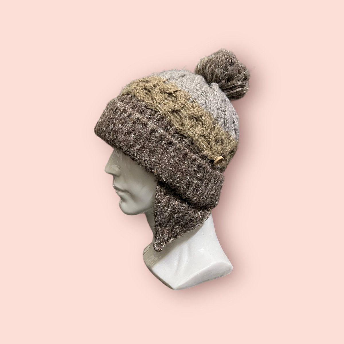 Other VINTAGE JAPAN CABLE KNITTED BEANIE VIVIENNE STYLE DESIGN Size ONE SIZE - 2 Thumbnail
