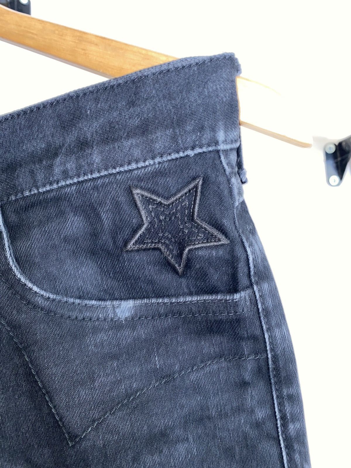 Takahiromiyashita The Soloist. Takahiromiyashita The Soloist Flared Black Denim (2017) Size US 28 / EU 44 - 3 Thumbnail