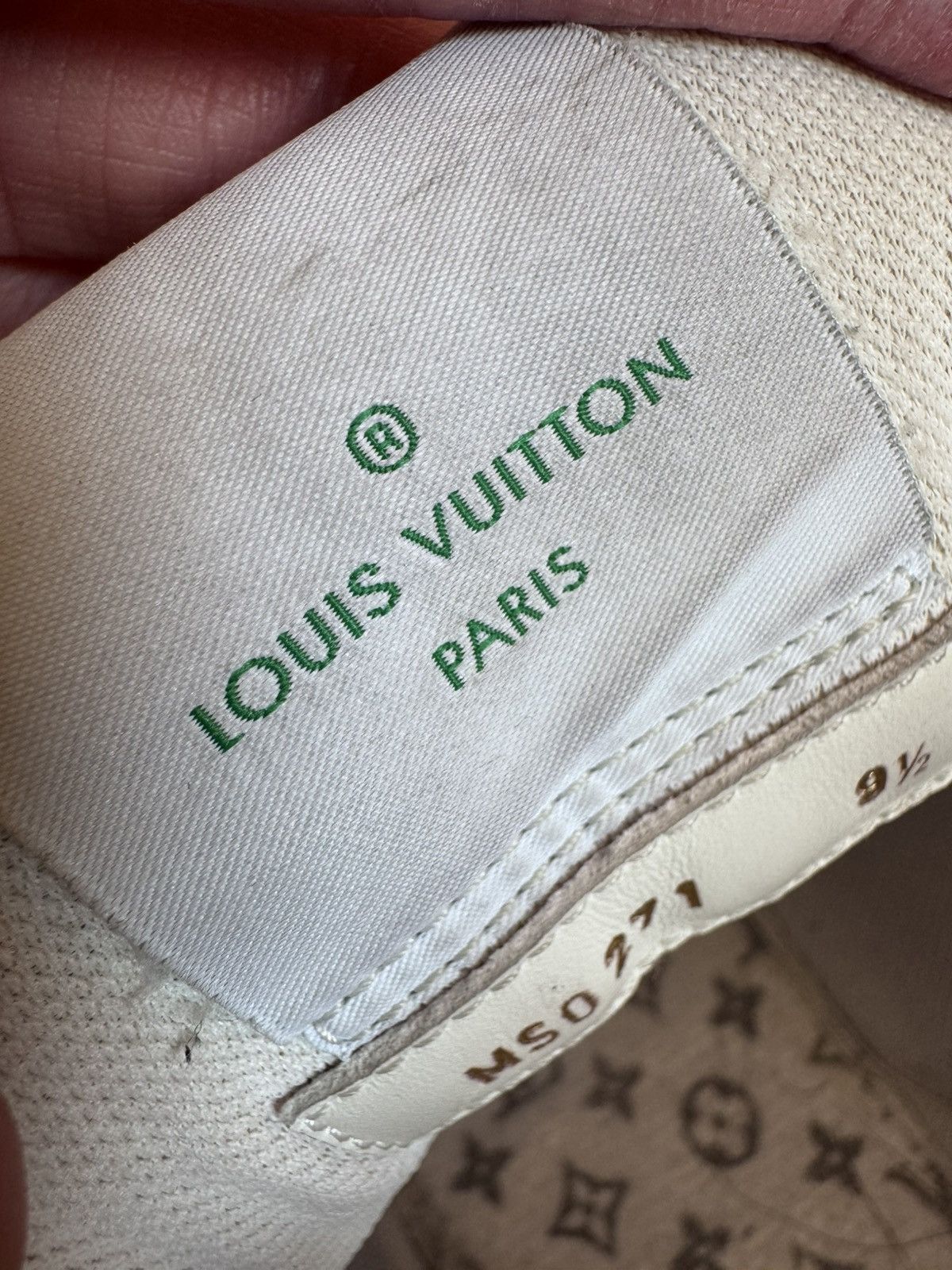 Louis Vuitton Louis Vuitton LV Trainer White Green Velcro Strap Size US 10.5 / EU 43-44 - 17 Thumbnail