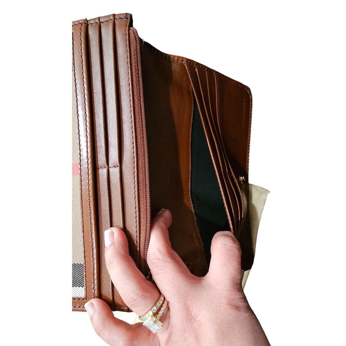 Louis Vuitton Burberry House Check Fabric & Leather Leighton Wallet Size ONE SIZE - 13 Thumbnail