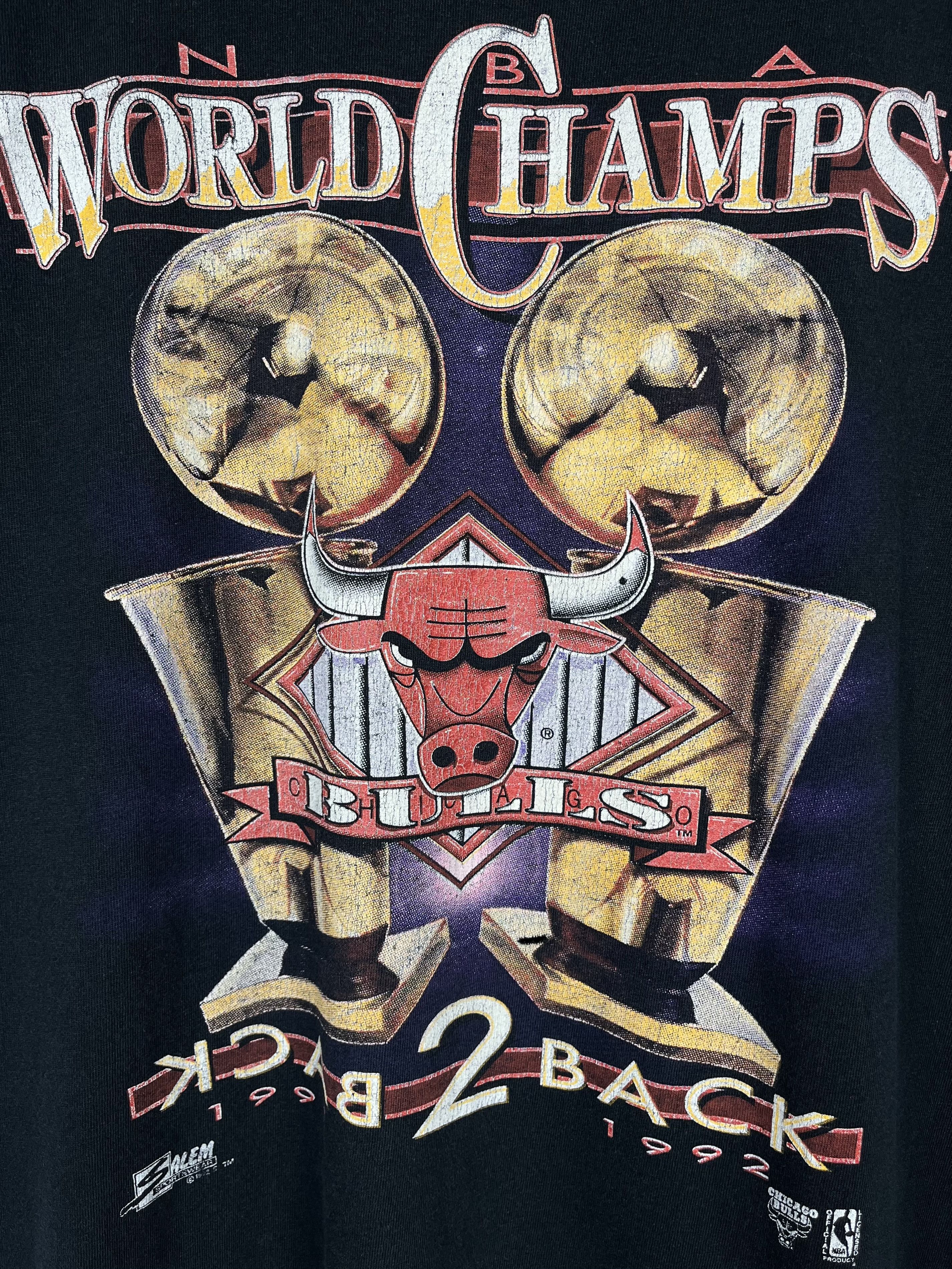 NBA Vintage Chicago Bulls NBA World Champs Rare T Shirt 1992 Size US XL / EU 56 / 4 - 10 Thumbnail