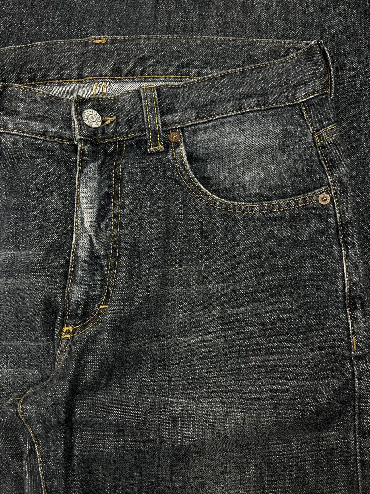 Gucci Gucci Tom Ford Vintage Faded Gray Straight Leg Denim Jeans Size US 30 / EU 46 - 3 Thumbnail