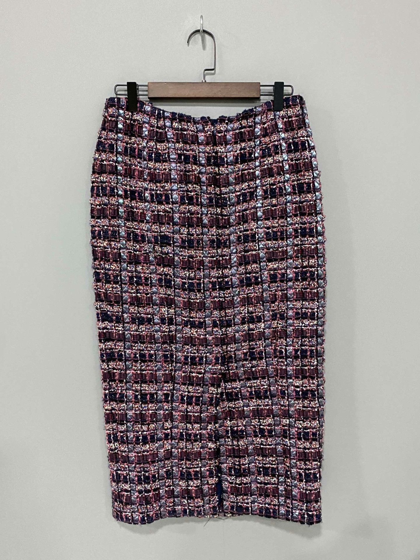 Chanel Chanel Skirt 28 Women Size 28" / US 6 / IT 42 - 1 Thumbnail