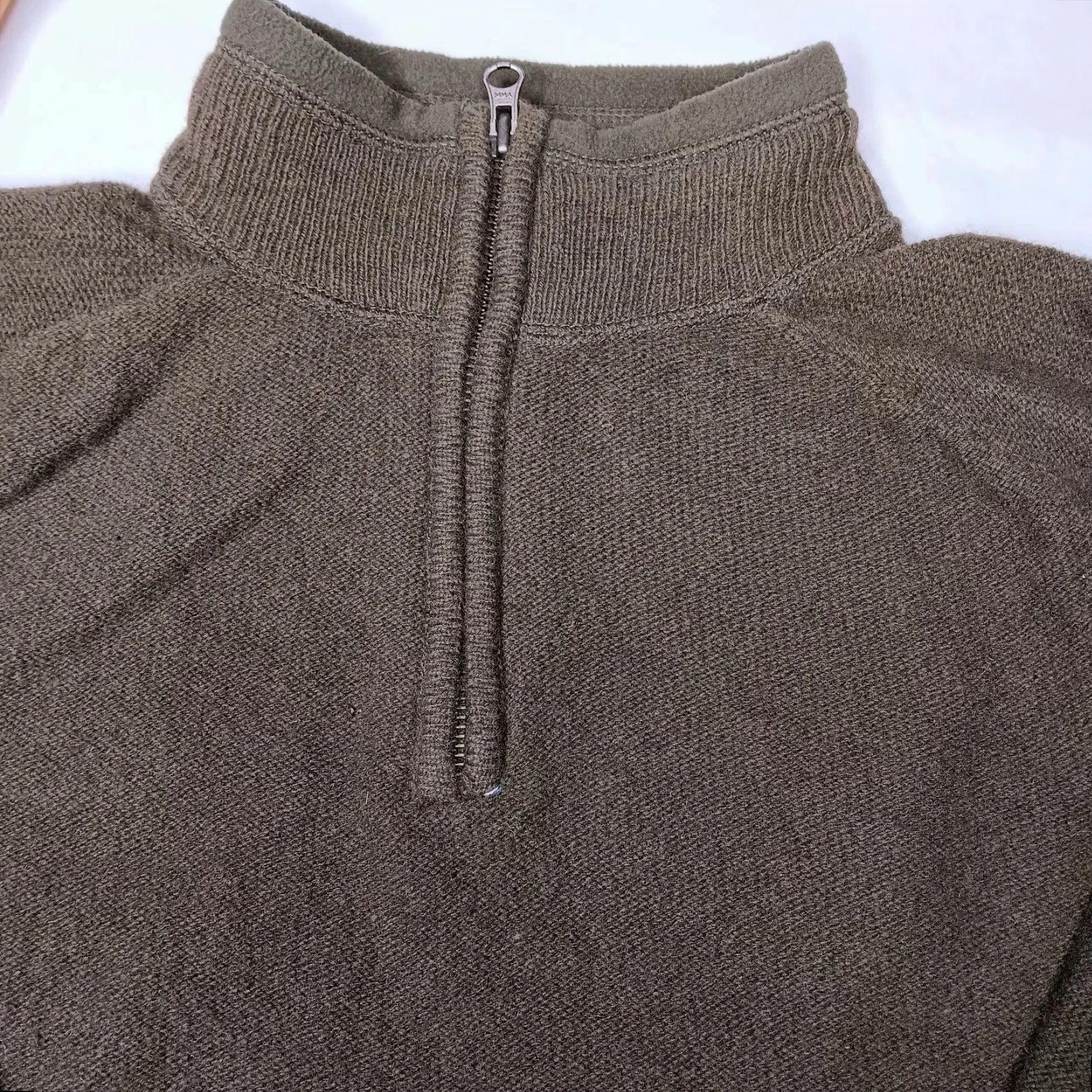 Eddie Bauer EDDIE BAUER Lambswool Sweater Men Large Gray Mock Neck 1/4 Zip Pullover Solid Casual Preppy Size US L / EU 52-54 / 3 - 3 Thumbnail