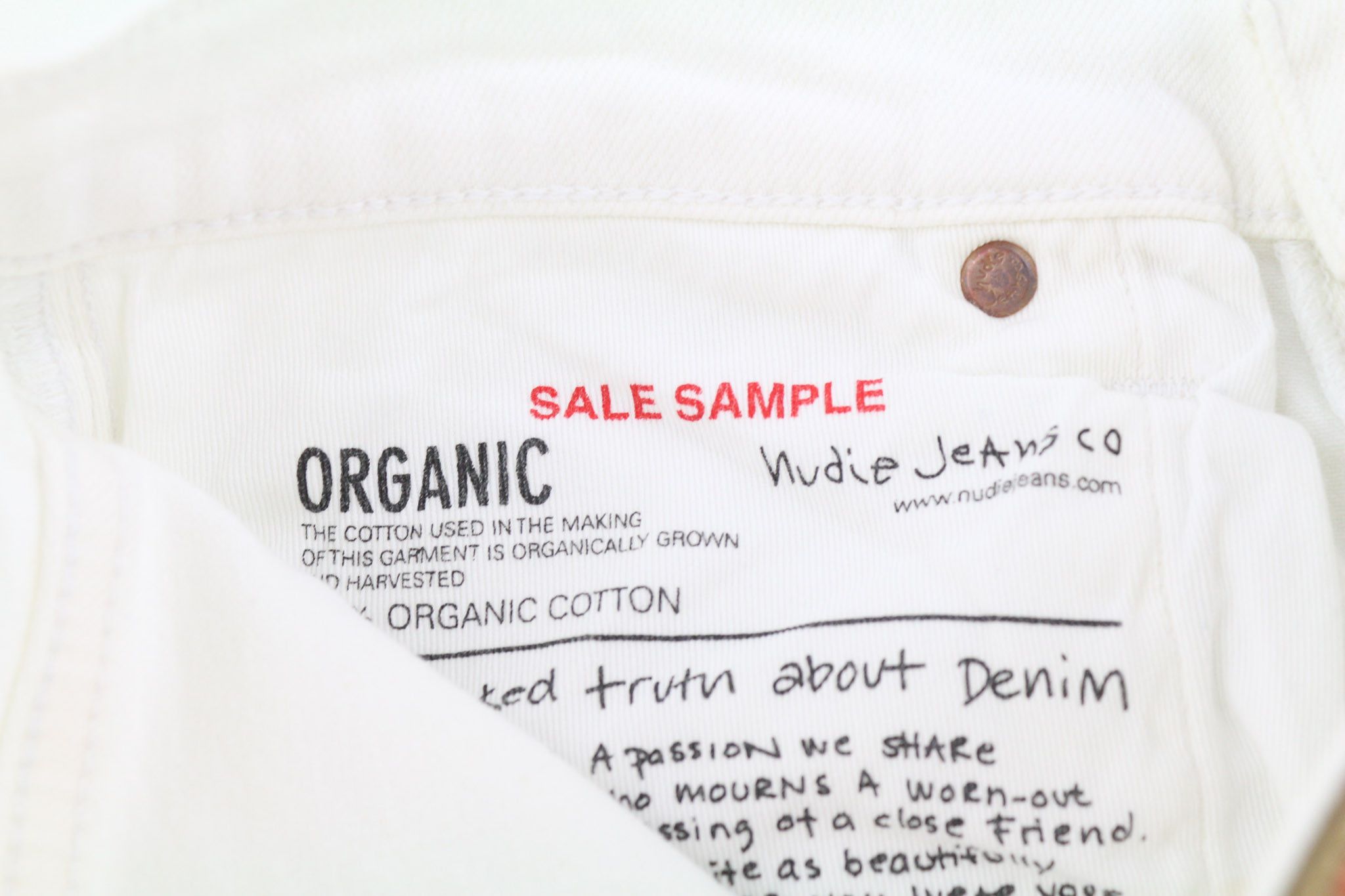 Nudie Jeans LONG JOHN W28/L32 Blazing While Organic Slim 82581 Size US 28 / EU 44 - 8 Thumbnail