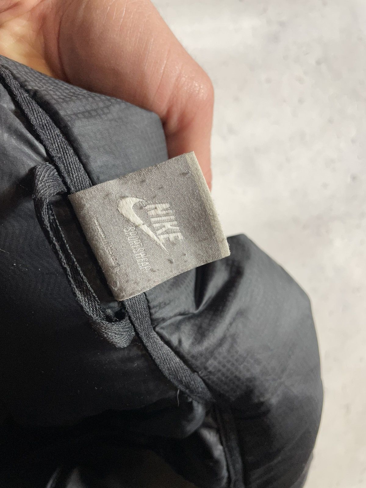 Nike Vintage Down Puffer Jacket Nike Swoosh Y2K Drill 550 Size US L / EU 52-54 / 3 - 15 Thumbnail