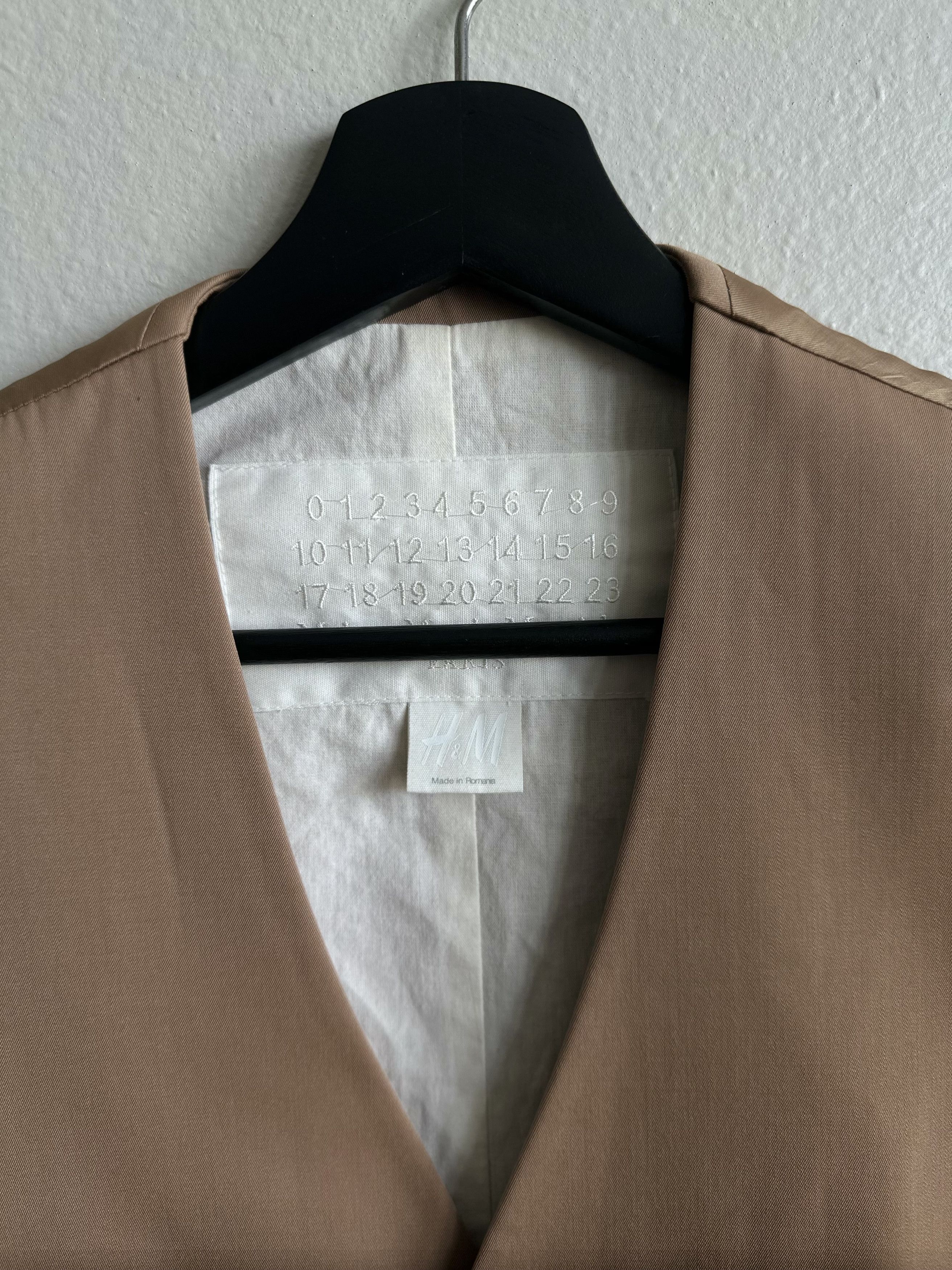 H&M × Maison Margiela MMM x H&M 2012 tan vest Size 46L - 3 Thumbnail