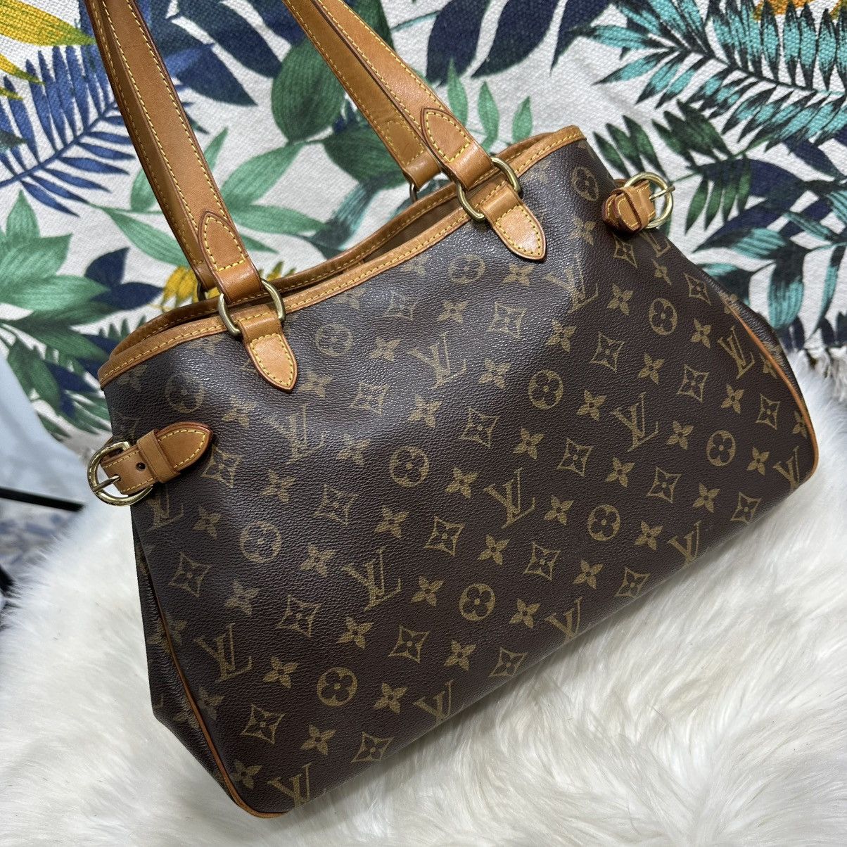 Louis Vuitton Authentic LOUIS VUITTON Monogram Batignolles Horizontel Bag Size ONE SIZE - 2 Thumbnail