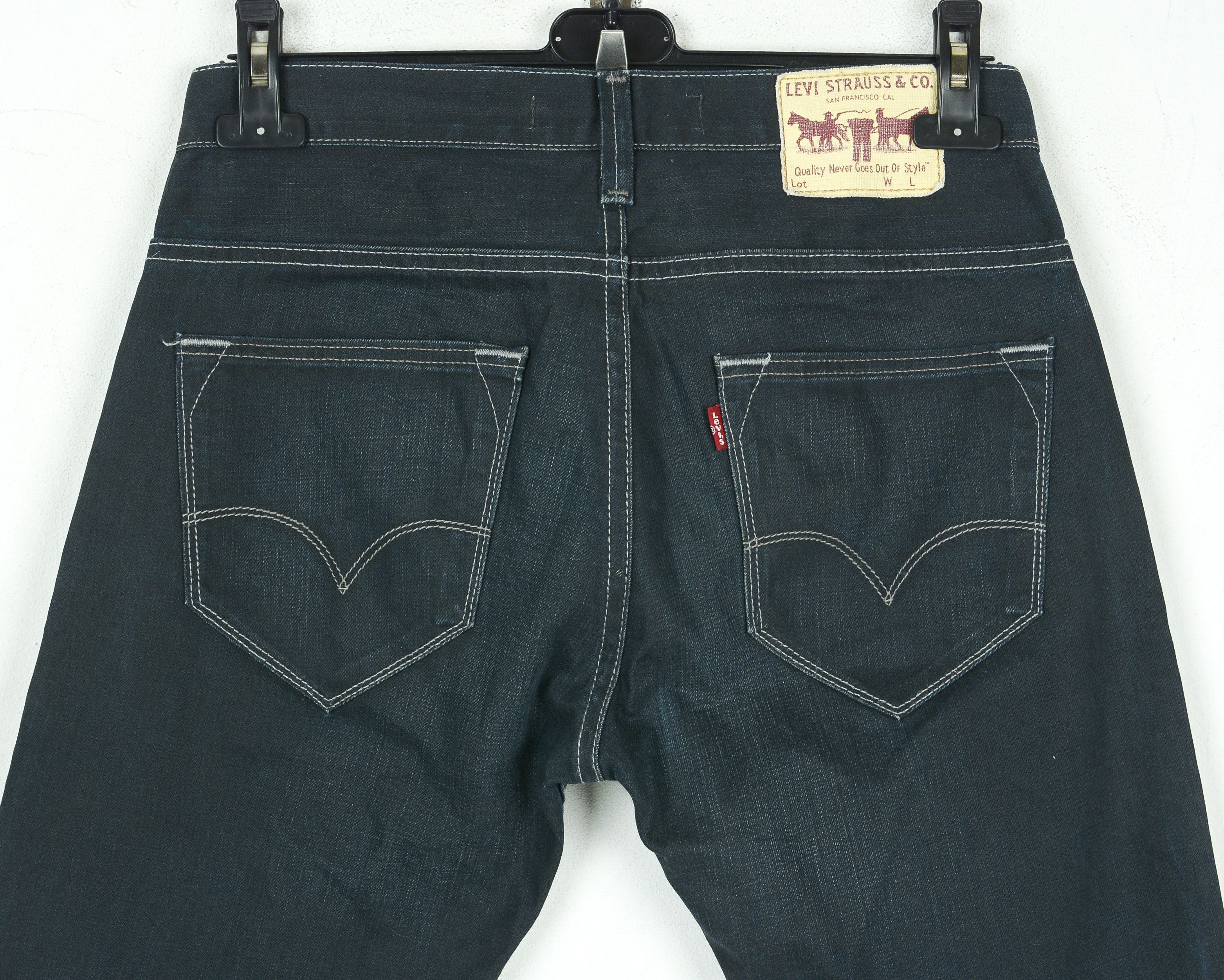 Levi's 504 Wax Coated W30 L30 Jeans Denim Pants Straight Reg Waxed Size US 30 / EU 46 - 4 Thumbnail