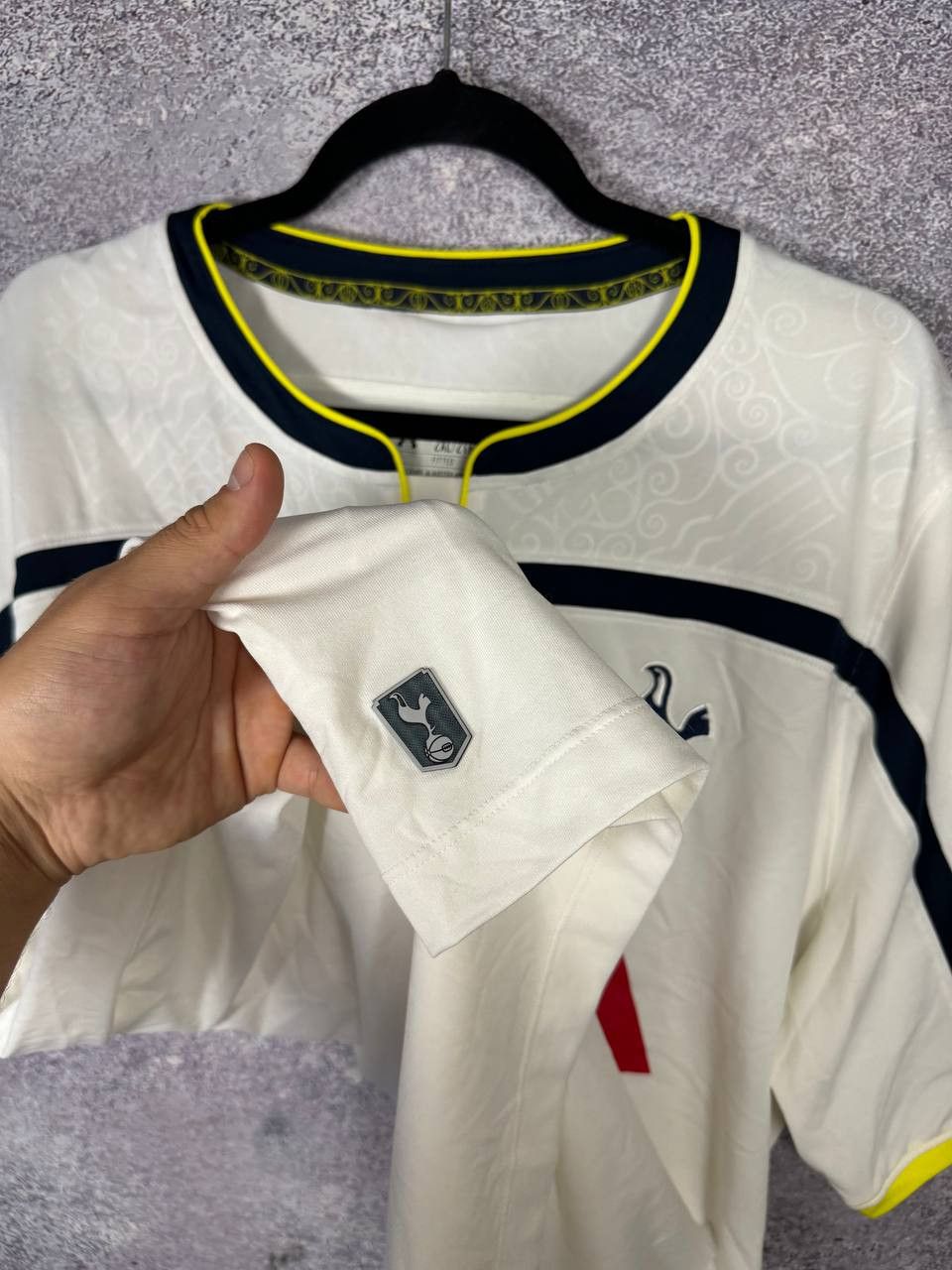 Under Armour × Vintage Vintage Tottenham 2014/15 Under Armour Soccer Jersey Size US XXL / EU 58 / 5 - 10 Thumbnail