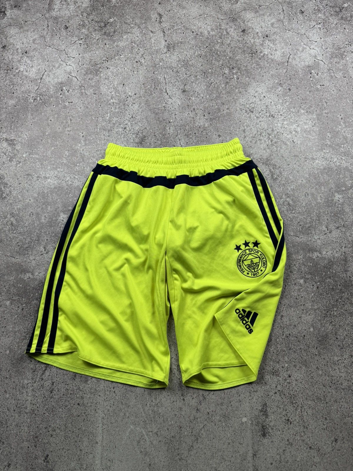 Adidas Vintage Adidas Fenerbahce Y2K Track Soccer Shorts Football Size US 30 / EU 46 - 1 Thumbnail