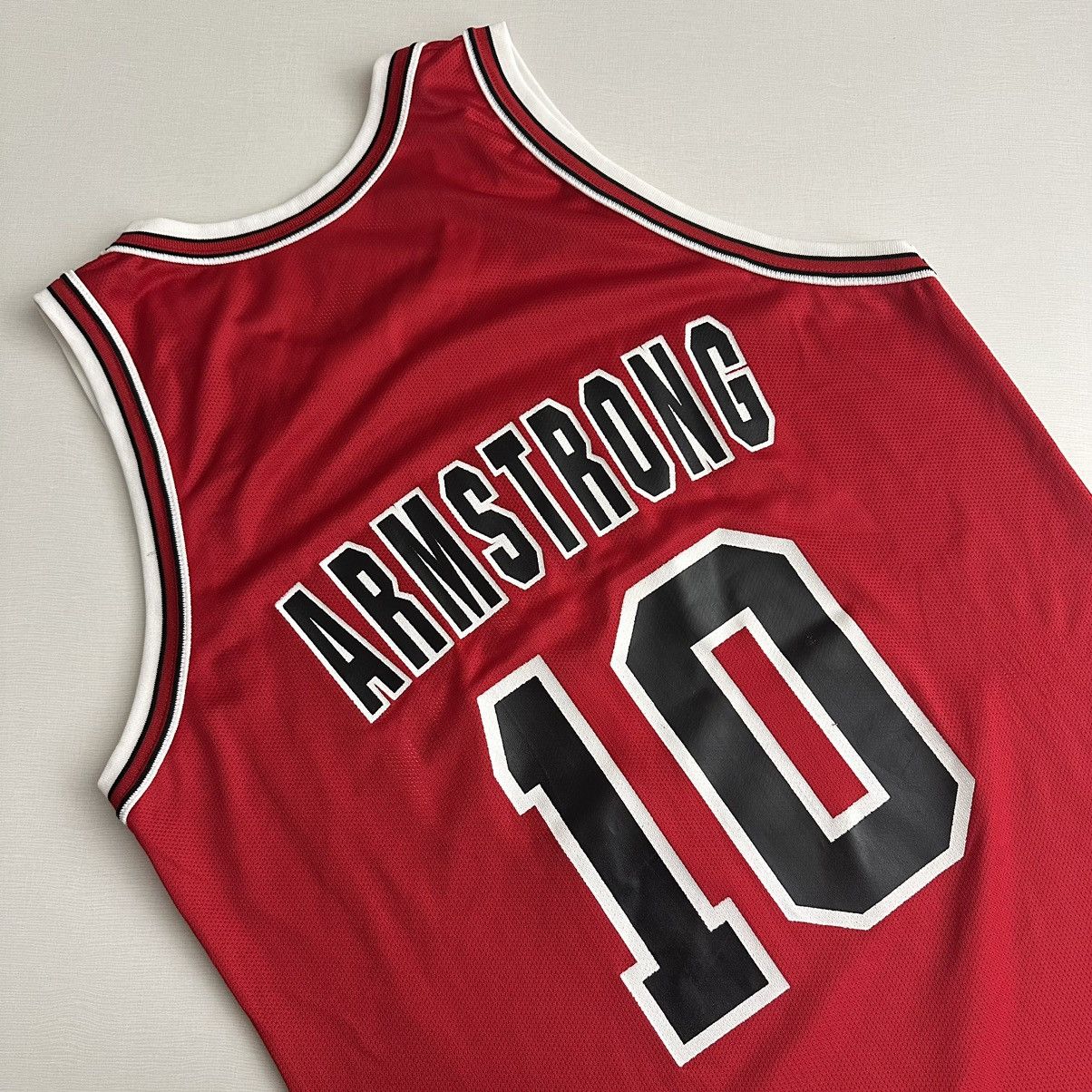 Champion × NBA × Vintage 90s NBA Champion Jersey Chicago Bulls BJ Armstrong 44/L Size US L / EU 52-54 / 3 - 6 Thumbnail