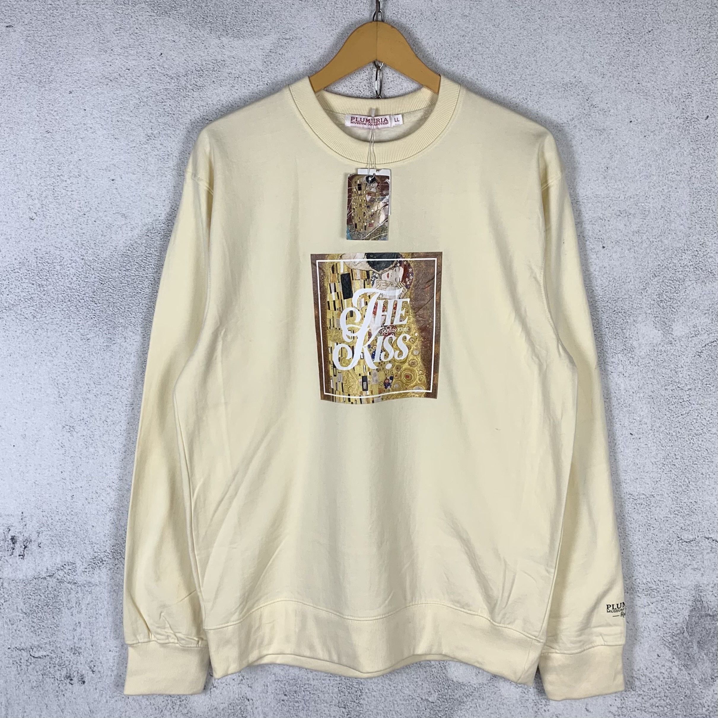 Gustav Klimt The Kiss Sweatshirt Crewneck