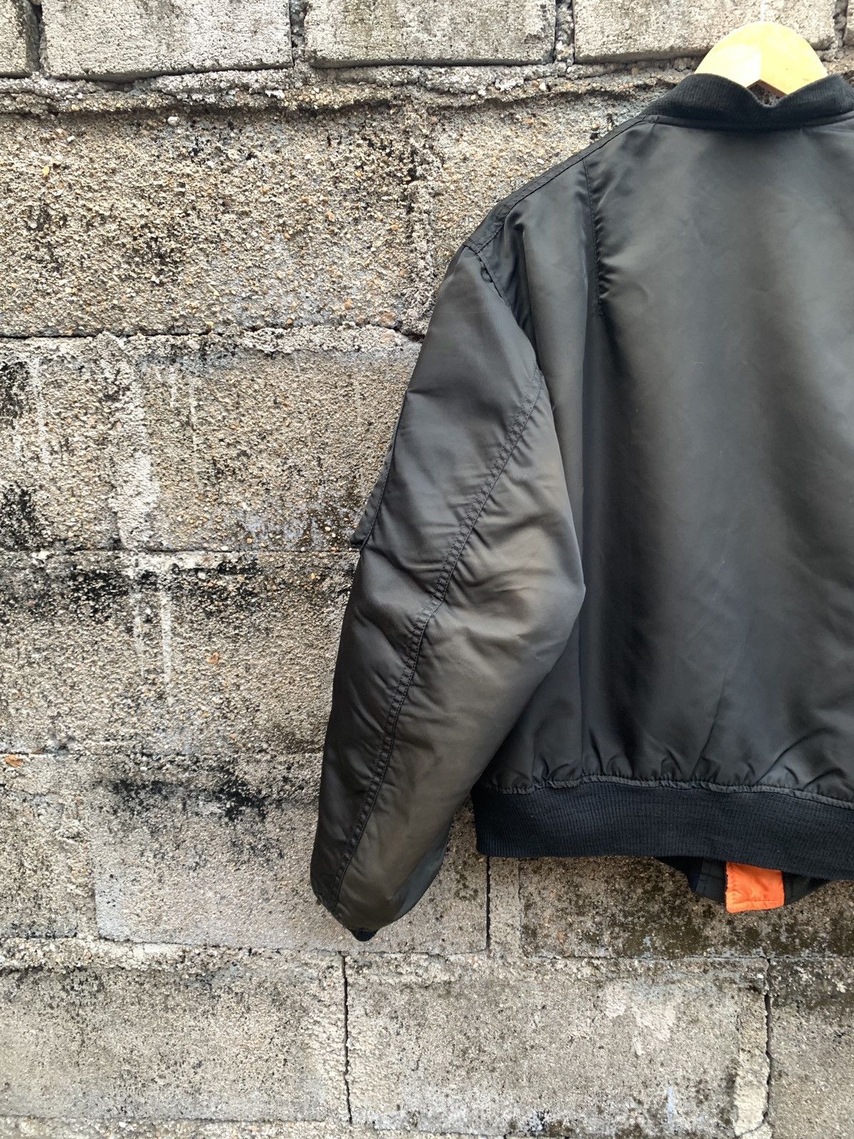 Alpha Industries 🔥SendOffer🔥Vintage Alpha Industries Bomber Jacket Size US L / EU 52-54 / 3 - 12 Thumbnail