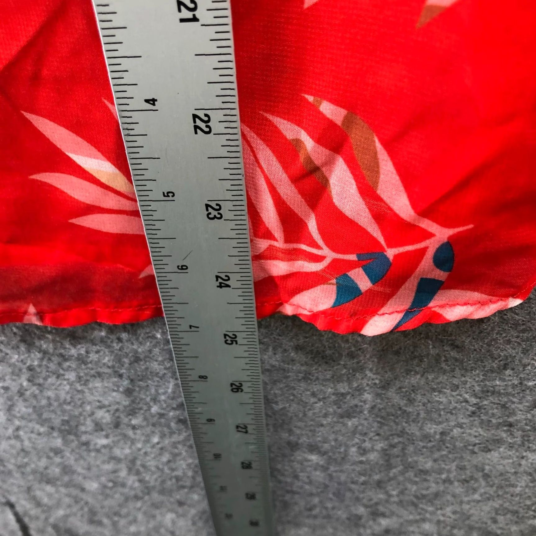 Vintage Womens Blouse Shirt Chiffon Long Sleeve Red Floral Sheer Button Down Size S Blouse Size S / US 4 / IT 40 - 7 Thumbnail
