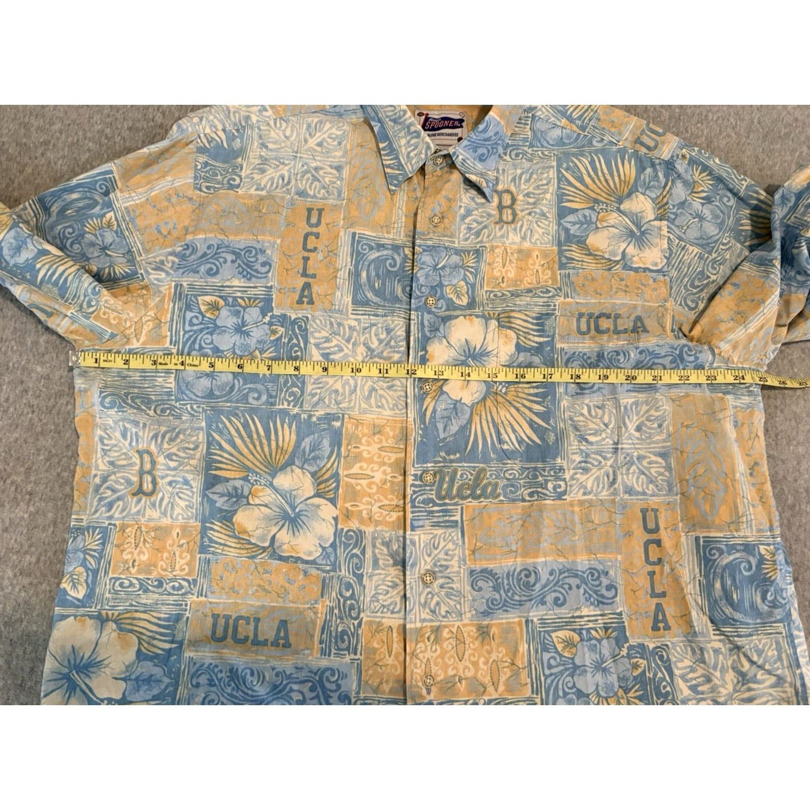 Reyn Spooner Reyn Spooner UCLA Bruins Button-Up Hawaiian Shirt Mens XL Multicolor Hawaii Hawaiian Bruins Button-Up Mens XL Size US XL / EU 56 / 4 - 4 Thumbnail