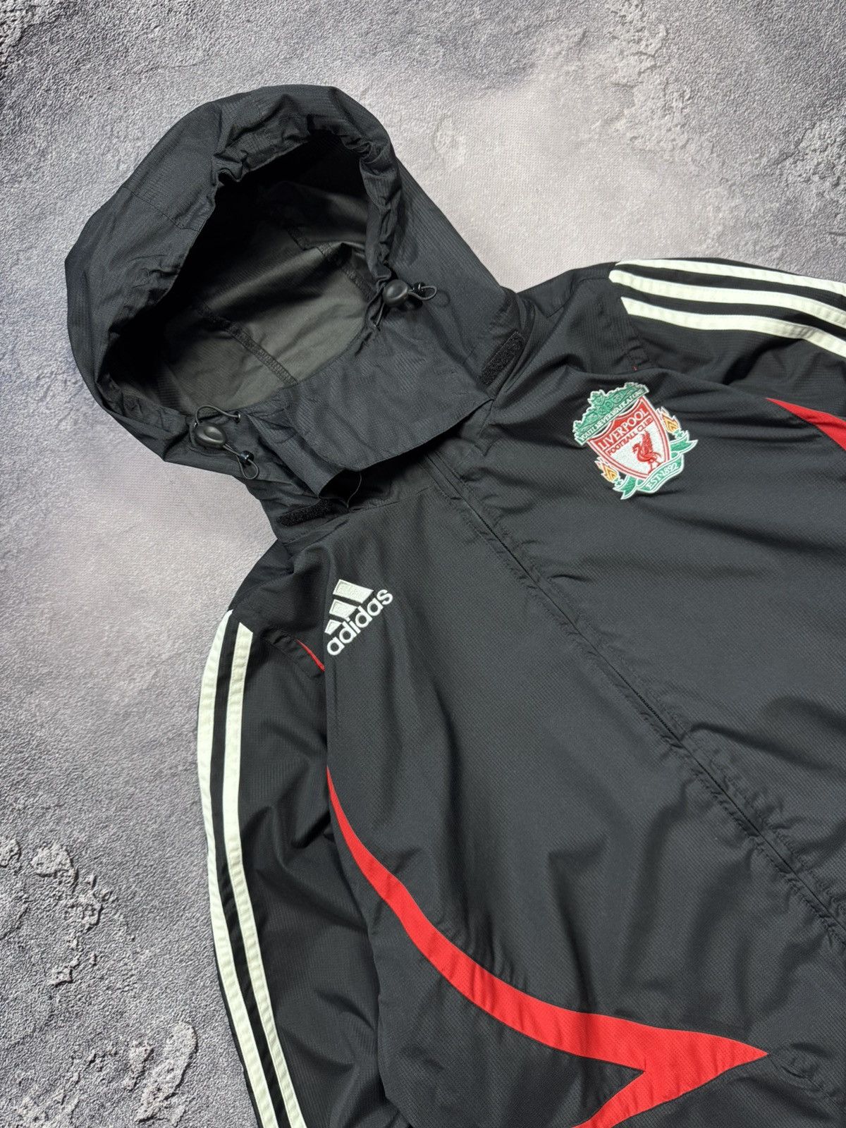Adidas Vintage Adidas x Liverpool FC 2007/08 Rain Jacket Size US XL / EU 56 / 4 - 2 Thumbnail