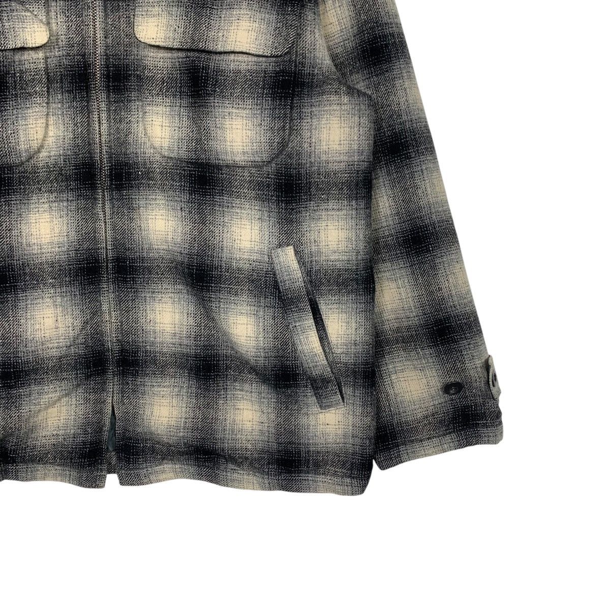 Vintage Vintage 90s Shadow Plaid Zipper Flannel Jacket #2442-C109 Size US L / EU 52-54 / 3 - 4 Thumbnail
