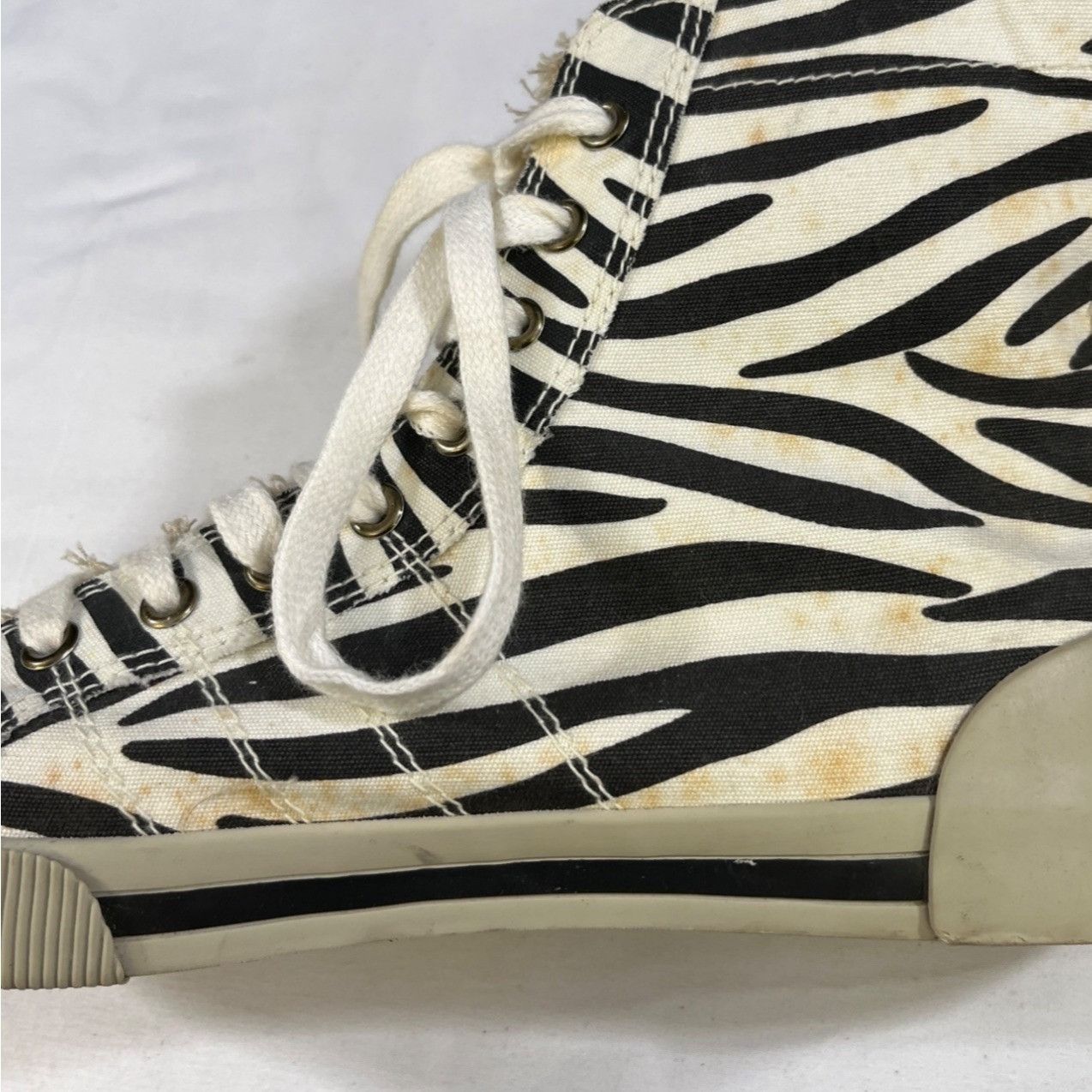 Rogue Rouge Women's Black/White Zebra Print Shoes/Sneakers Sz 8.5 Size US 8.5 / IT 38.5 - 8 Thumbnail